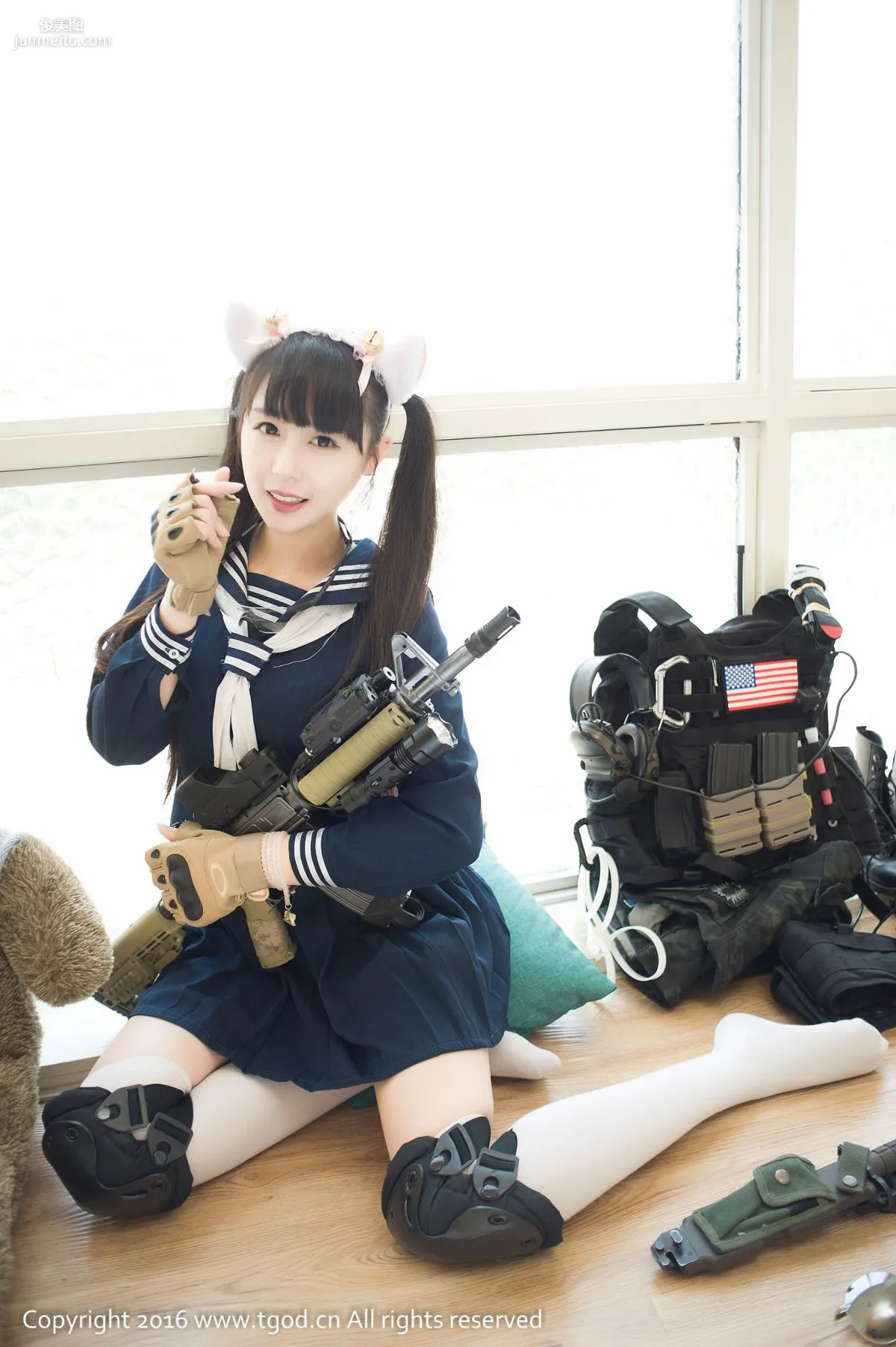 Yiyi Eva, Childlike Little Cutie [TGOD] Photo Set photo 18