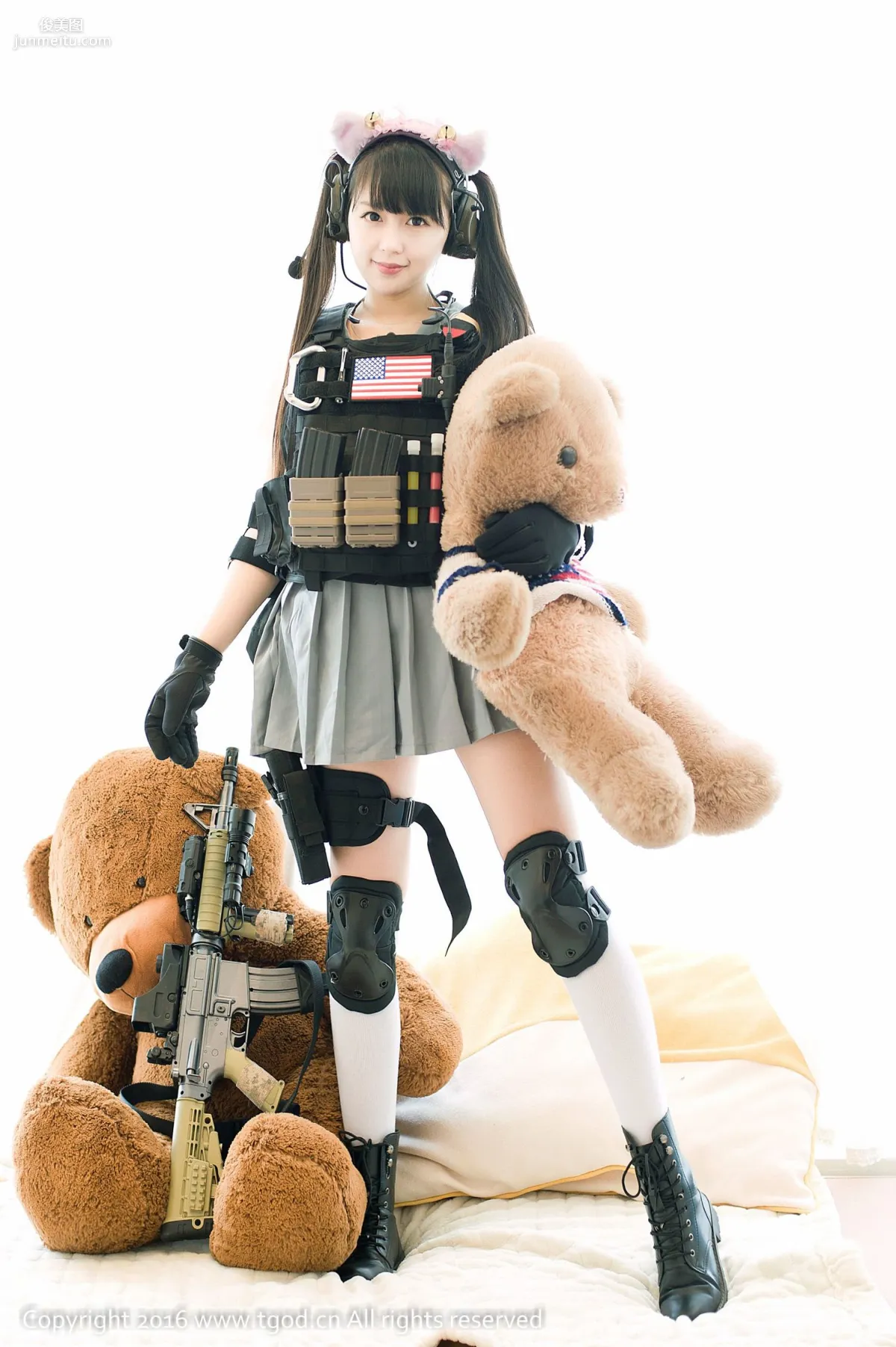 Yiyi Eva, Childlike Little Cutie [TGOD] Photo Set photo 21