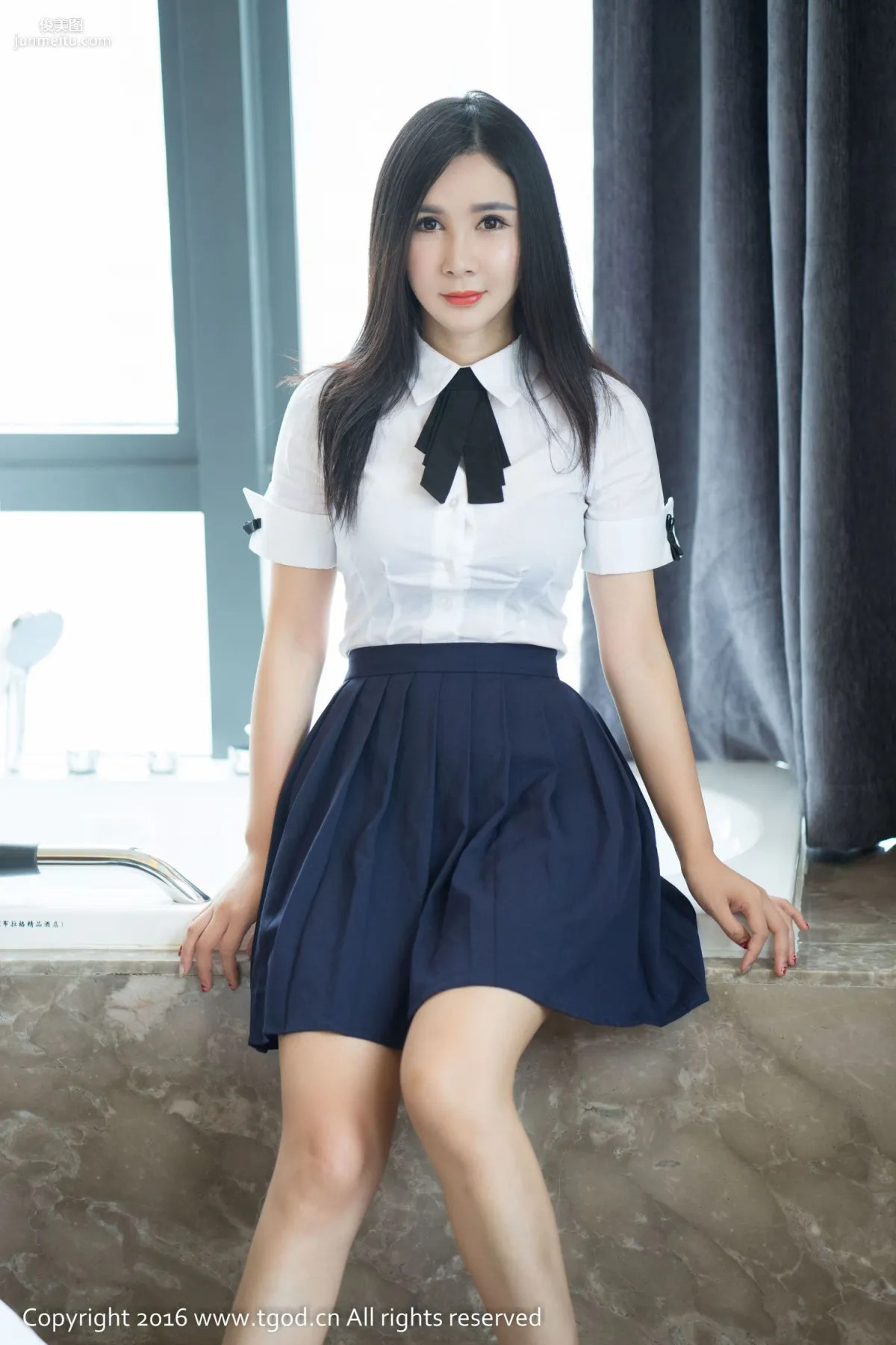 Gu Xinyi Flight Attendant Uniform + Hot Student Outfit [TGOD] Photo Set photo 34