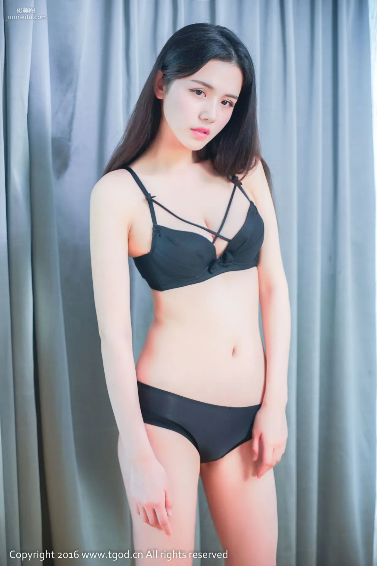 子怡《鄰家小妹甜蜜蜜》 [推女神TGOD] 寫真集 43
