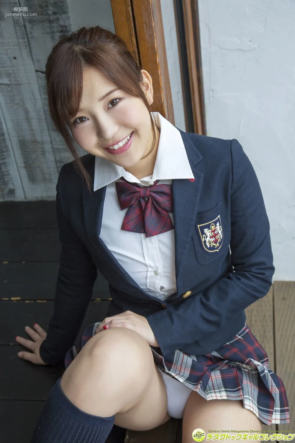Yuriko Ishihara, Young Lady Face and Richly Ripened Beautiful F-Cup Breasts, Photo Set [DGC] NO.1331 photo 2