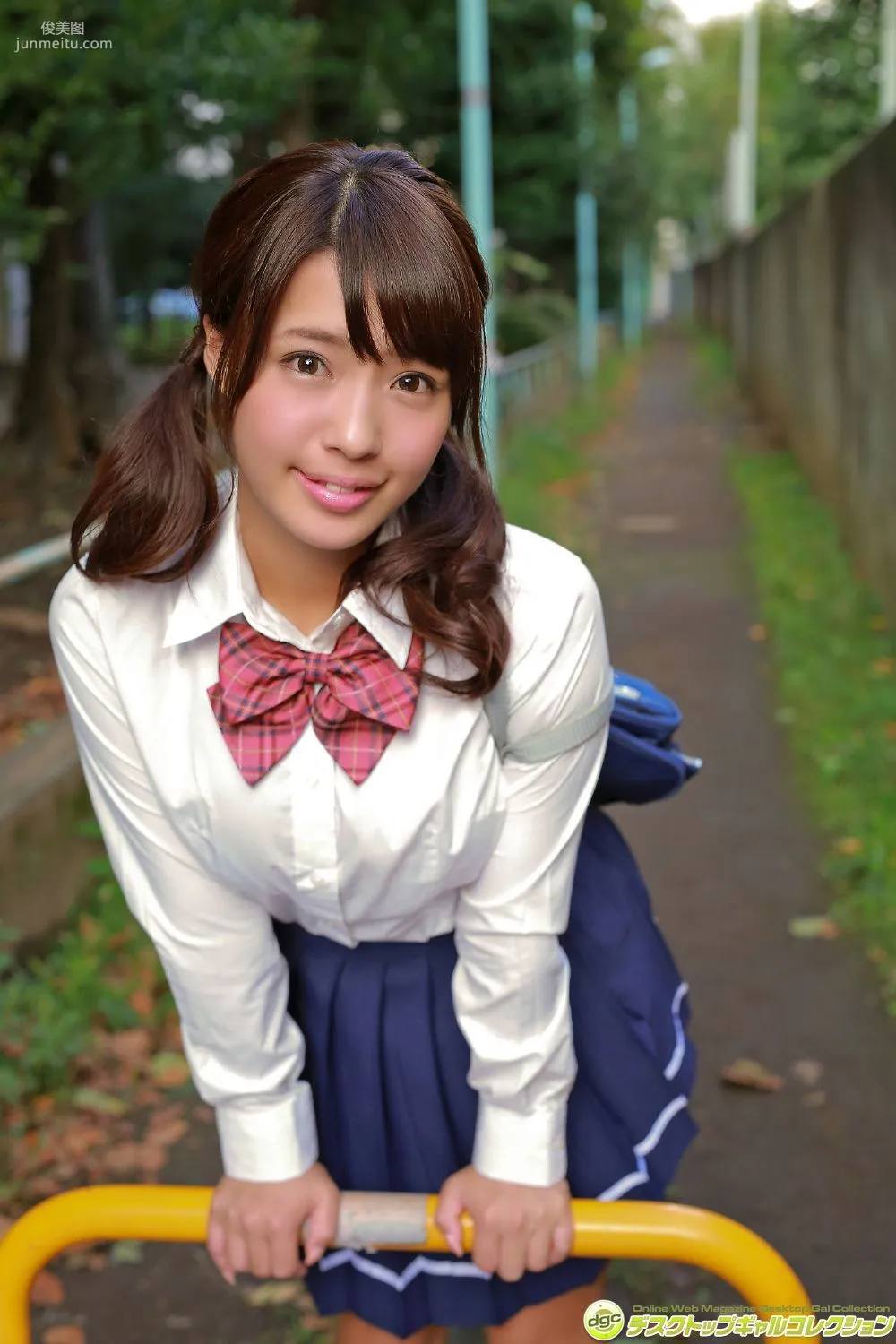 Rina Hashimoto《Uniform About to Burst with Overwhelming G-Cup!》Photo Set [DGC] NO.1290 photo 2