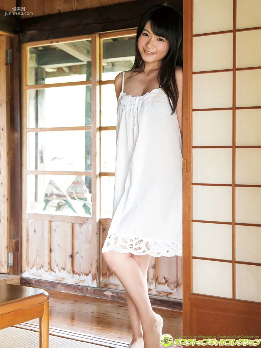 Mizuki Hoshina The Talked-About Active College Girl Gravure Idol's First Okinawa Location Shoot Photo Set [DGC] NO.1332 photo 1