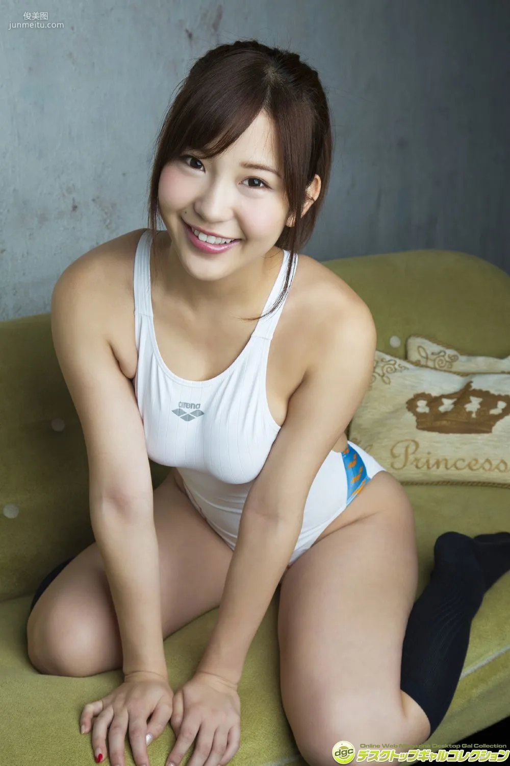 Yuriko Ishihara, Young Lady Face and Richly Ripened Beautiful F-Cup Breasts, Photo Set [DGC] NO.1331 photo 8