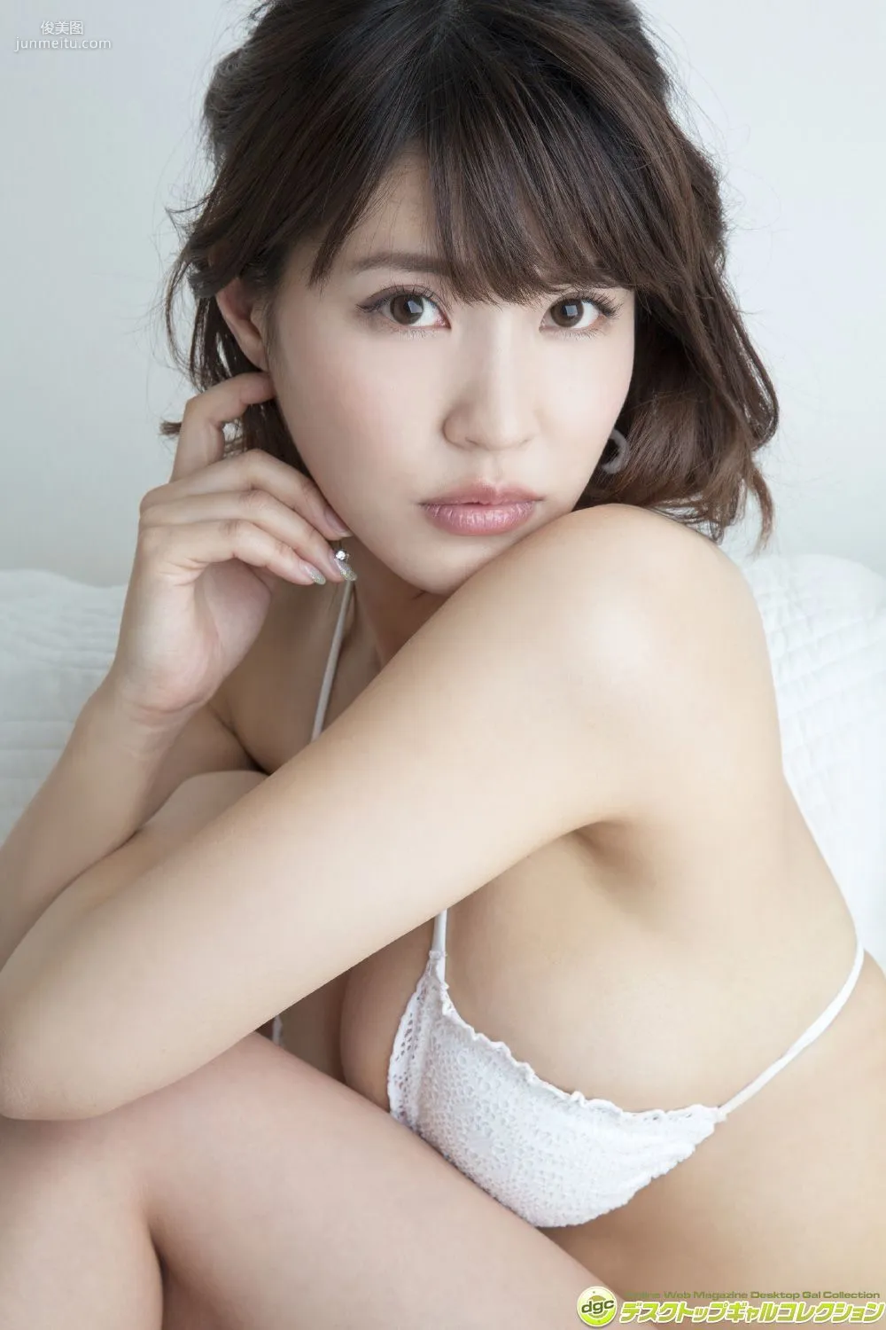 岸明日香《バスト９０★Ｇカップのゴージャスガール！》 寫真集 [DGC] NO.1324 20