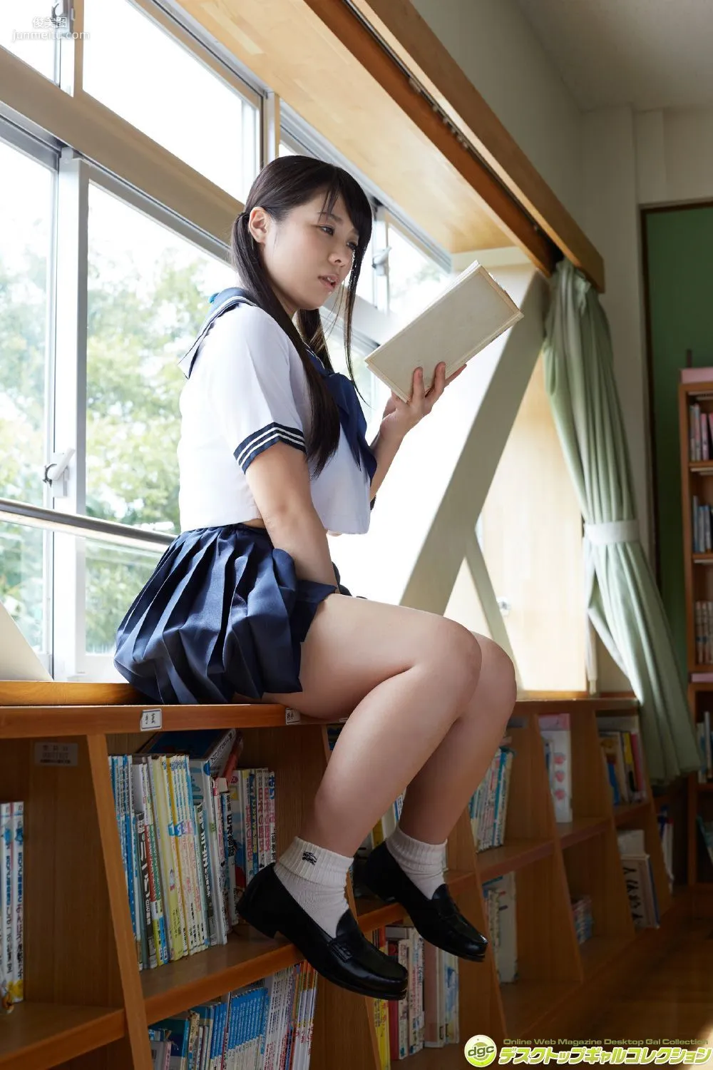 Shiori Tojoh, F-Cup Under the Uniform Completely Knocked Out!! Photo Set [DGC] NO.1346 photo 9