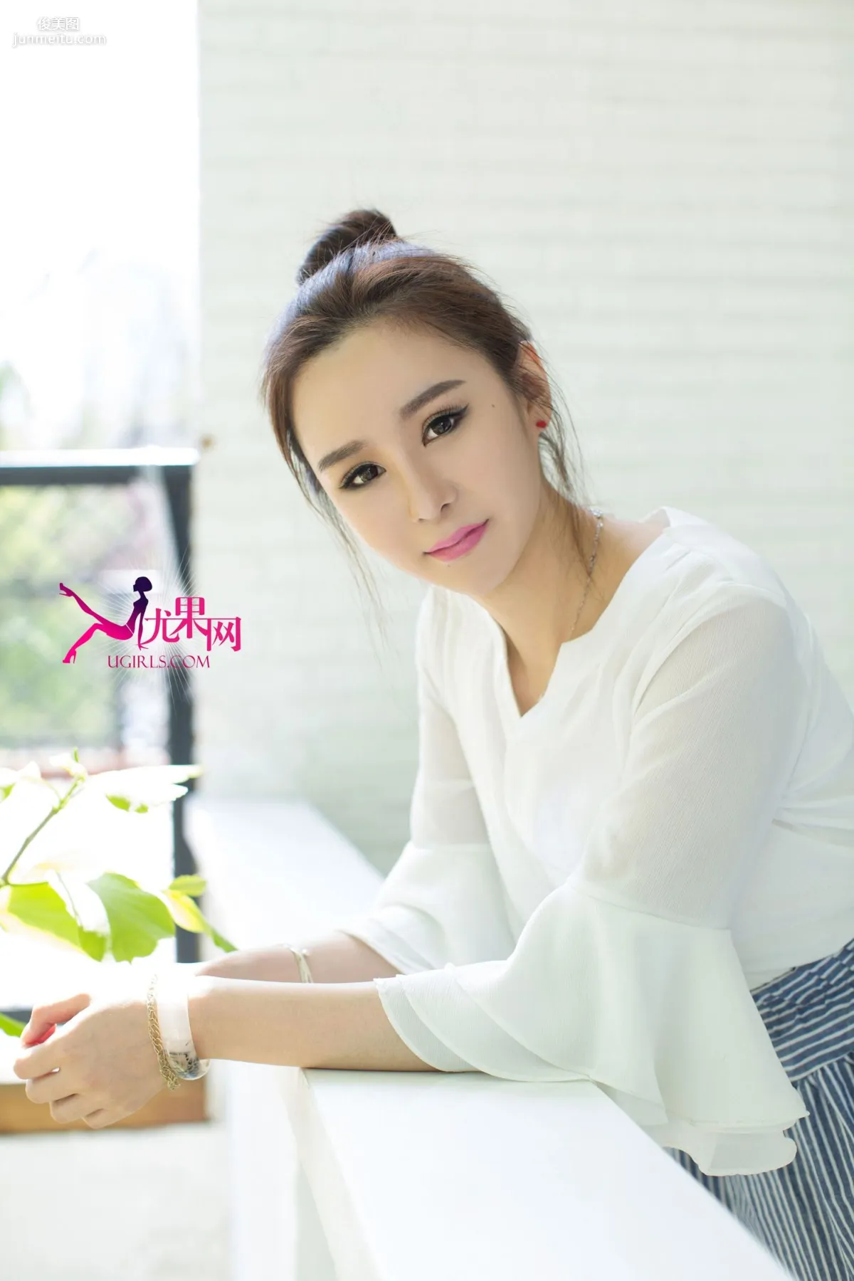 小软《温柔的柔软》写真集 [尤果网Ugirls] U084 4