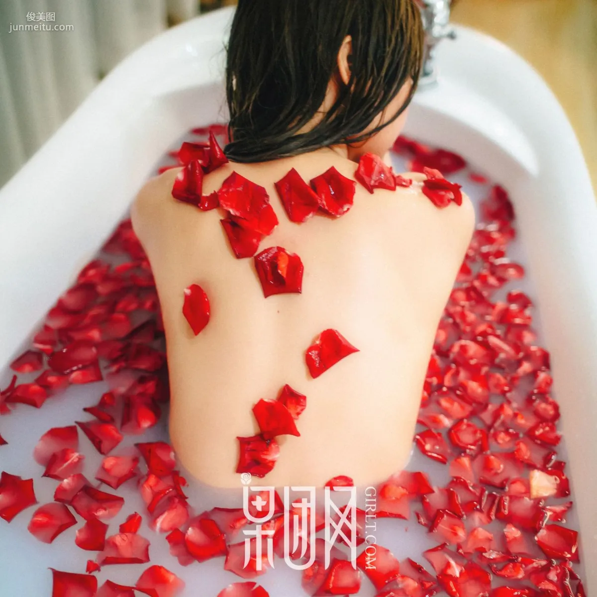 Anne, Girl Waiting Lonely in Her Room [Girlt] No.069 Photo Set photo 55
