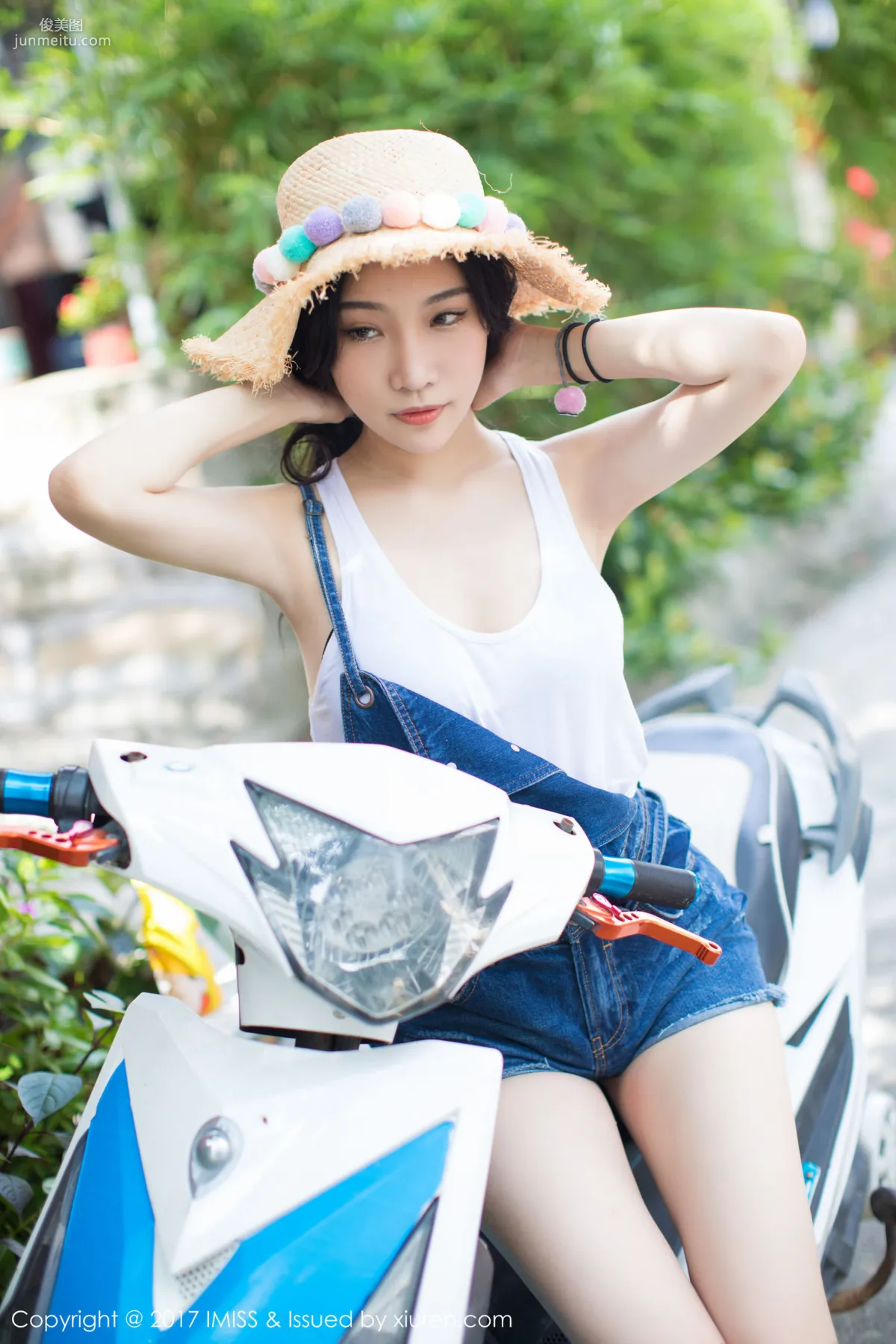 Xiaohuli Sica Denim Shorts Fresh and Sweet Series [IMISS] VOL.180 Photo Set photo 13