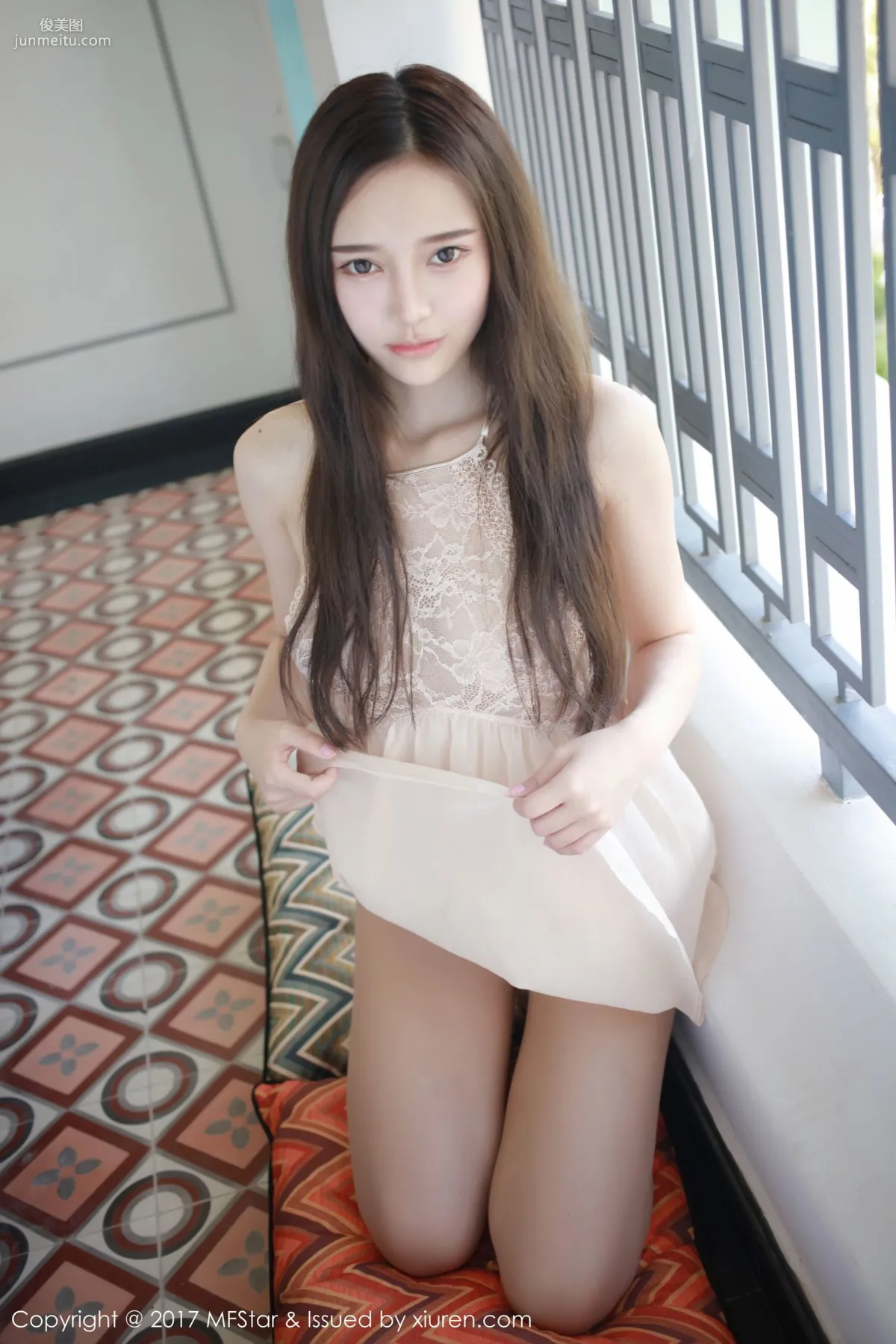 Tang Qier il, Beauty in Lace Dress [MFStar] VOL.101 Photo Set photo 7