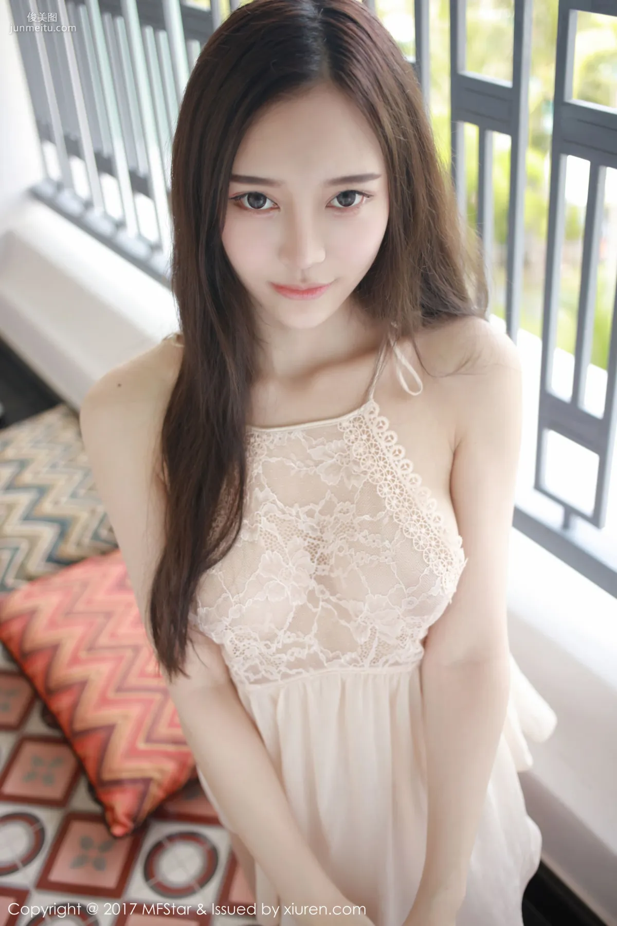 Tang Qier il, Beauty in Lace Dress [MFStar] VOL.101 Photo Set photo 34