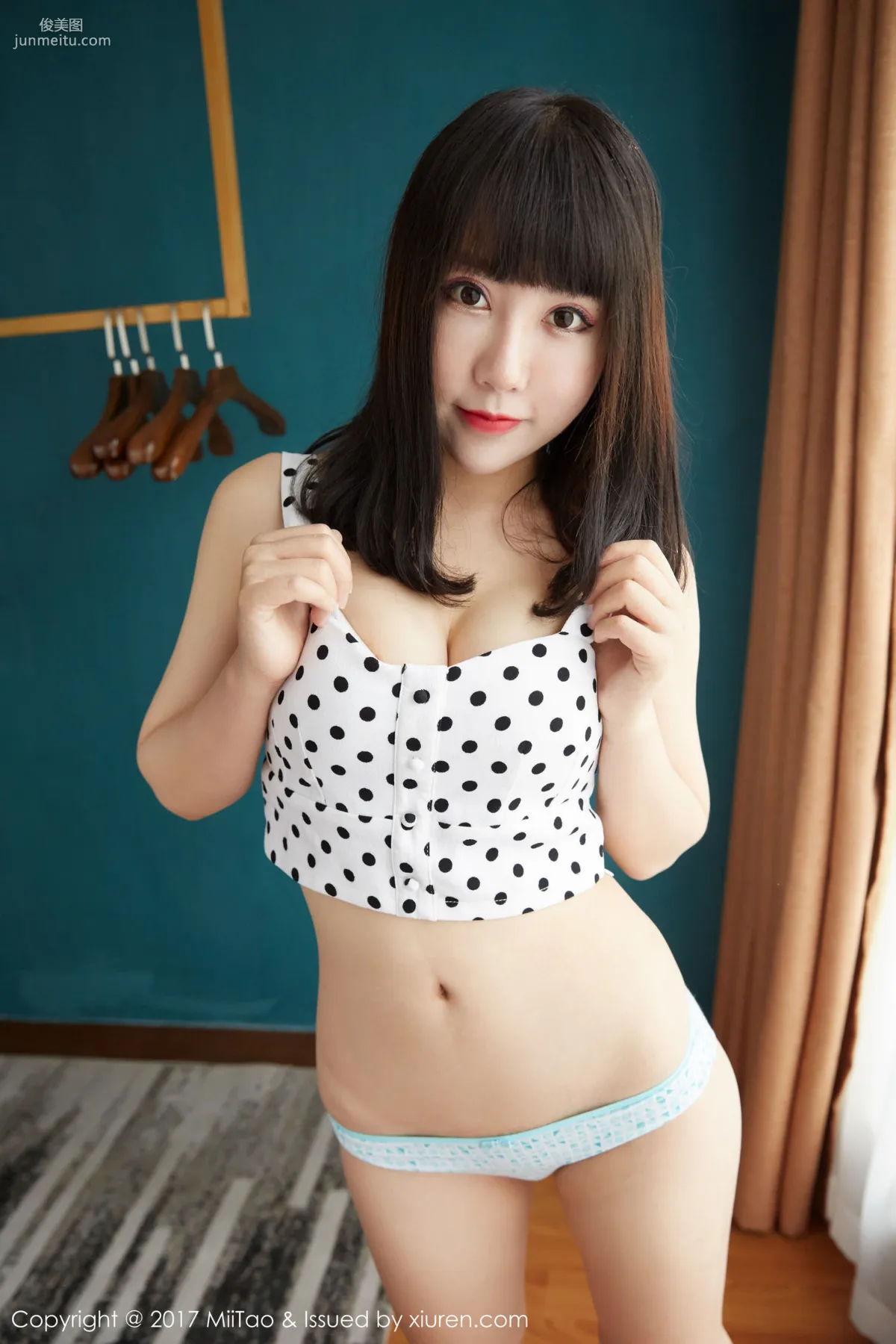 Xuebi (Xia Xiaoxiao), Sweet and Cute Girl, Peach Curves [MiiTao] VOL.068 Photo Set photo 10