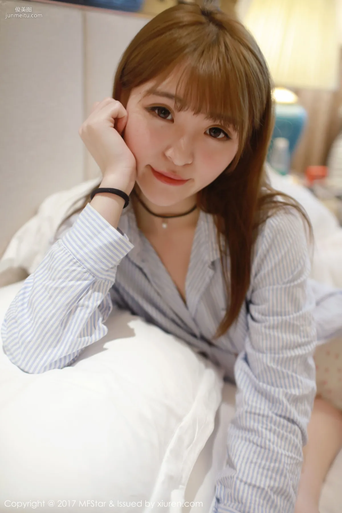 Yi Xiaoqi MoMo, Strawberry Underwear + Shirt Series [MFStar] Vol.096 Photo Set photo 9