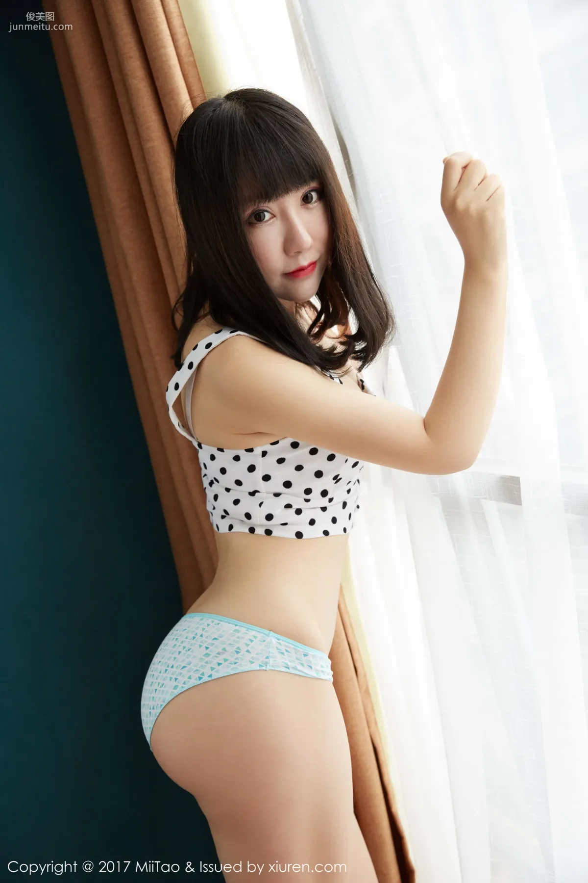 Xuebi (Xia Xiaoxiao), Sweet and Cute Girl, Peach Curves [MiiTao] VOL.068 Photo Set photo 11