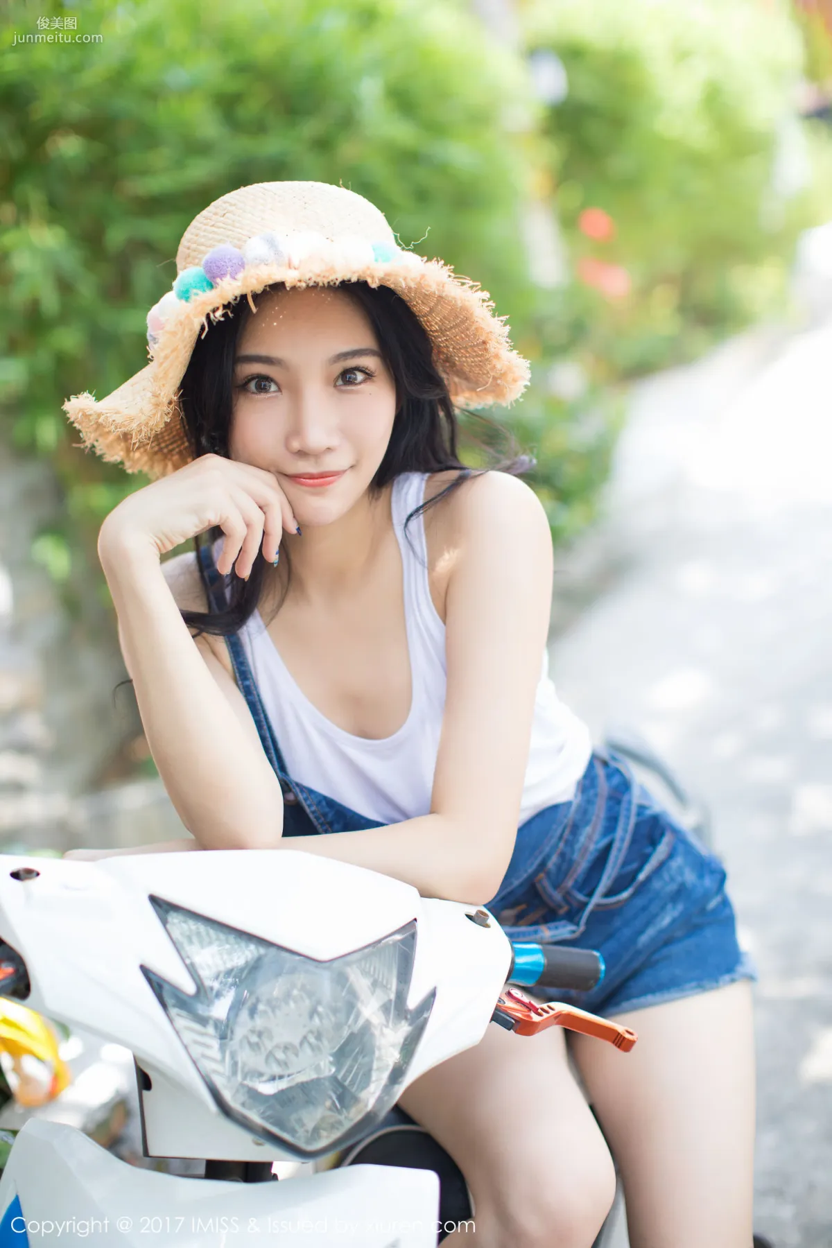 Xiaohuli Sica Denim Shorts Fresh and Sweet Series [IMISS] VOL.180 Photo Set photo 11