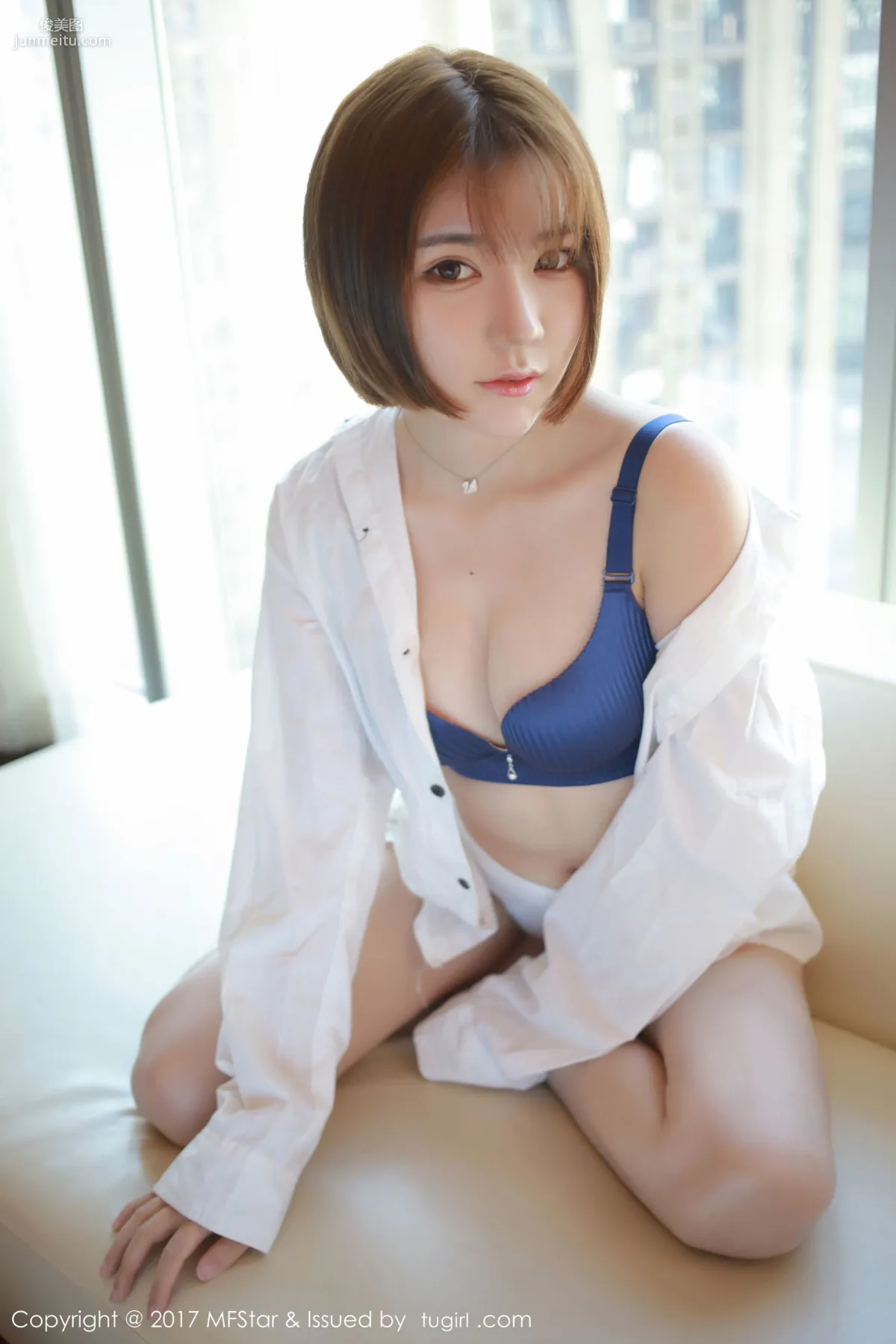 Leng Buding, Sexy Shirt and Lace Seduction [MFStar] Vol.089 Photo Set photo 2