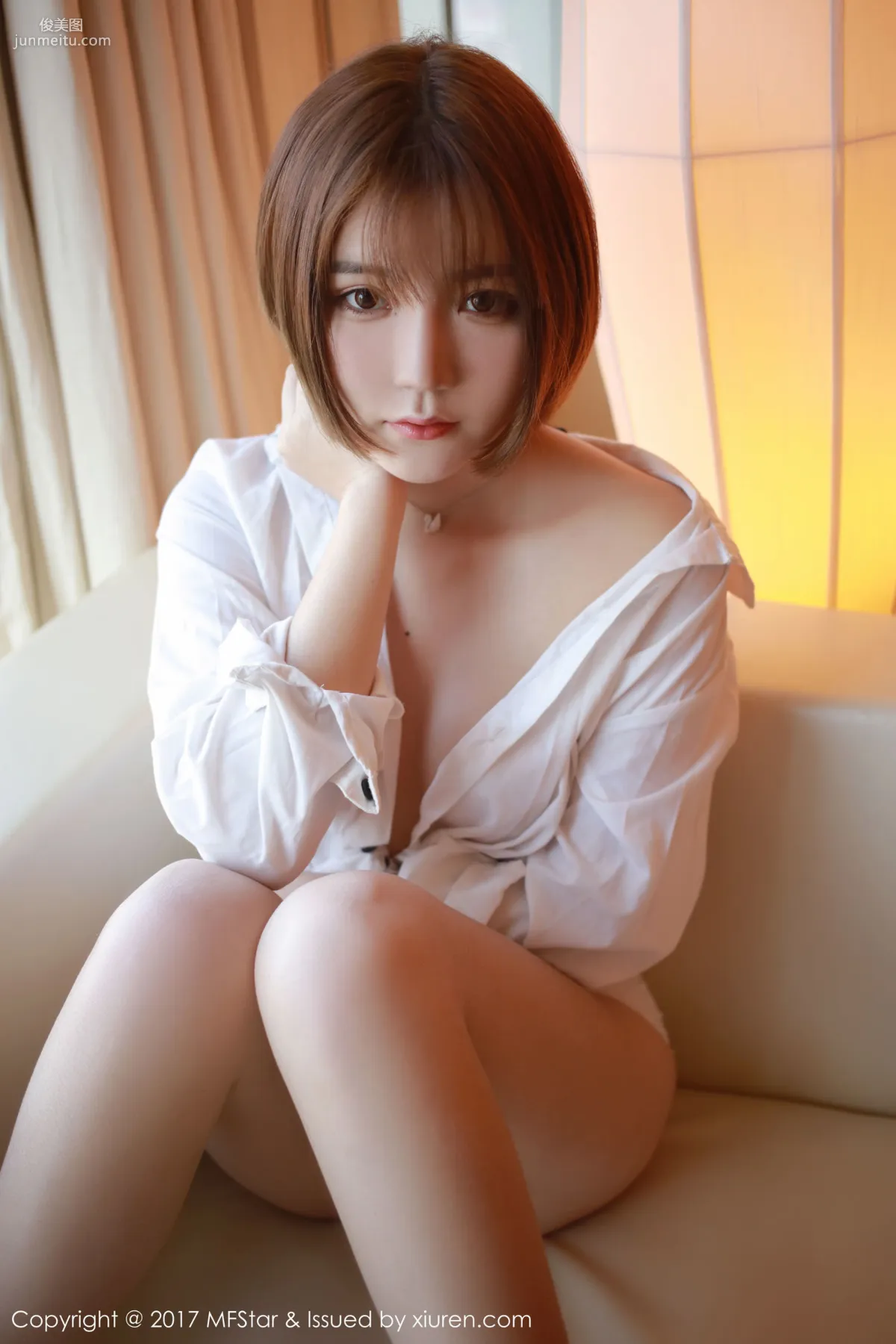 Leng Buding, Sexy Shirt and Lace Seduction [MFStar] Vol.089 Photo Set photo 24