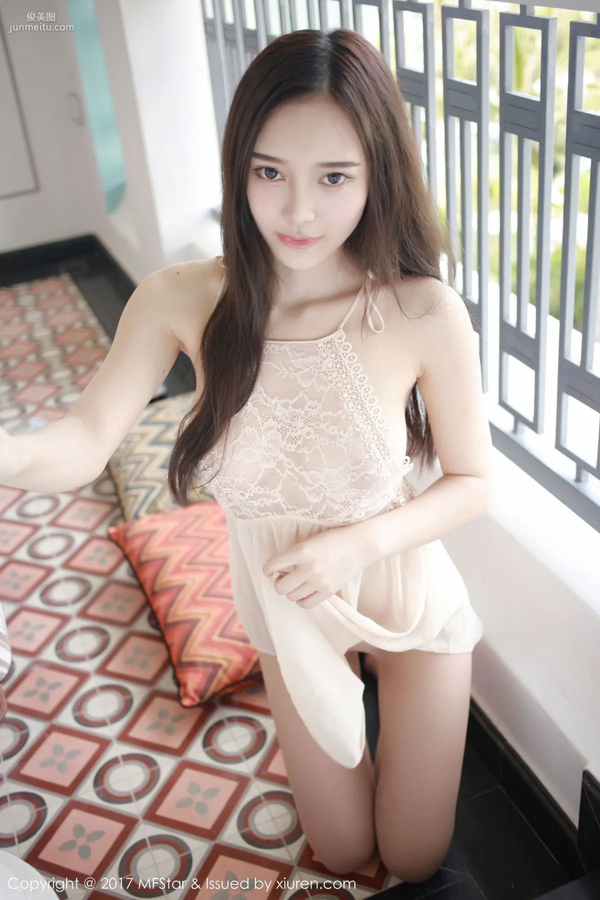 Tang Qier il, Beauty in Lace Dress [MFStar] VOL.101 Photo Set photo 33