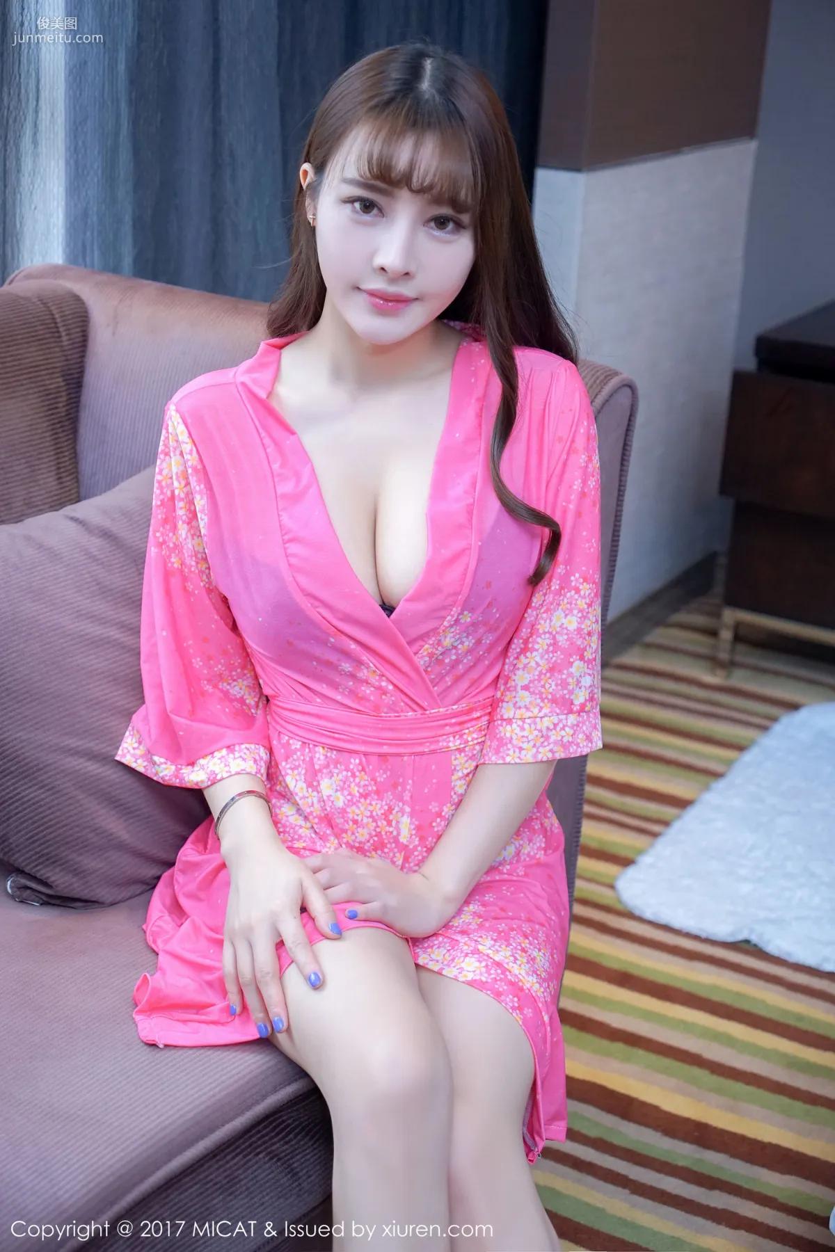 Xuerui Lisa 'Low-Cut Pajamas, Maid Outfit, School Uniform, Lace Stockings' [MICAT] VOL.022 Photo Set photo 1