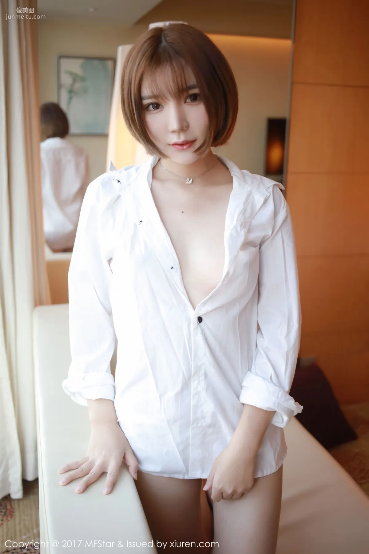 Leng Buding, Sexy Shirt and Lace Seduction [MFStar] Vol.089 Photo Set photo 10
