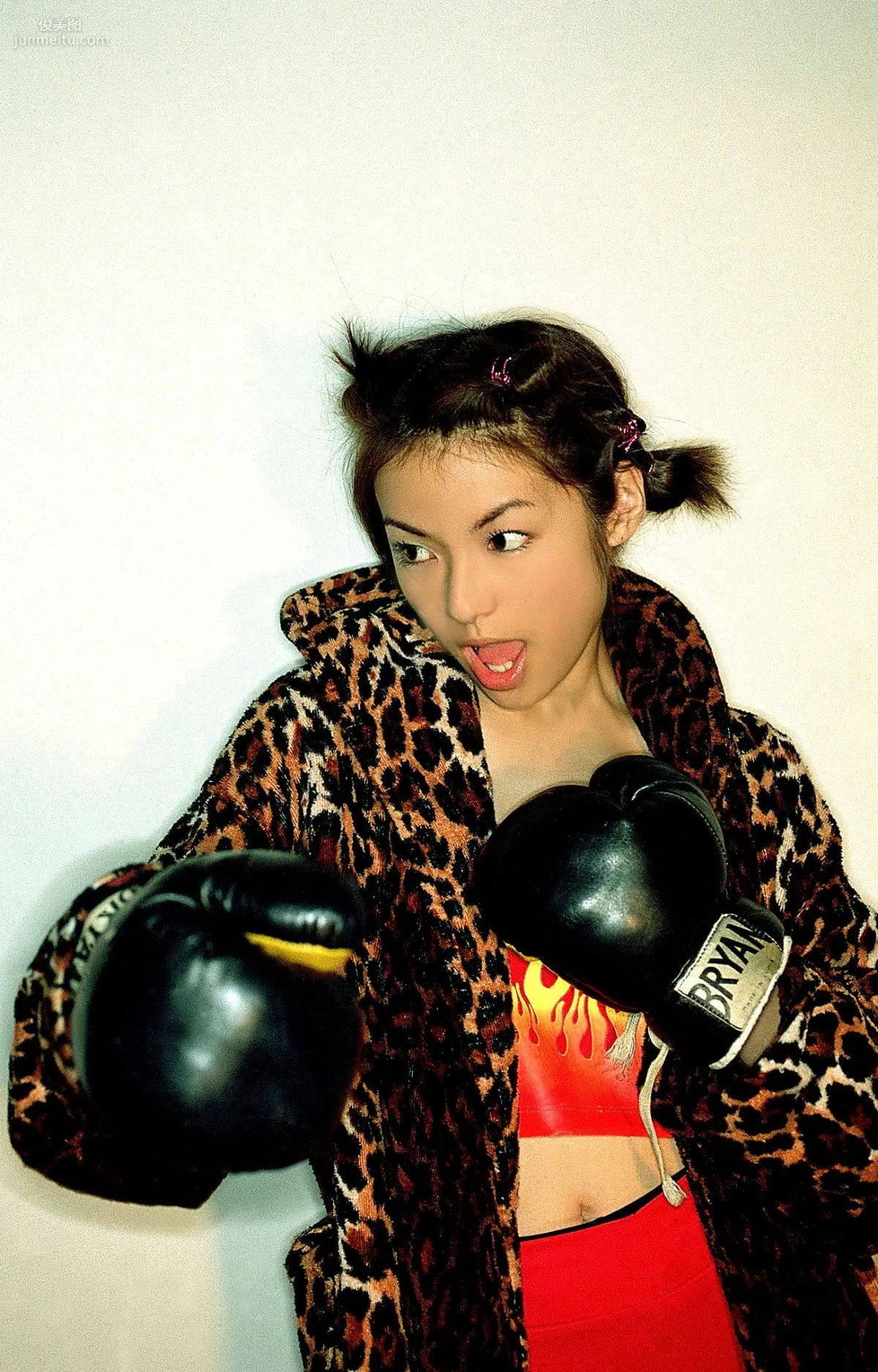 [NS Eyes] SF-No.198 Rina Uchiyama 内山理名 写真集36