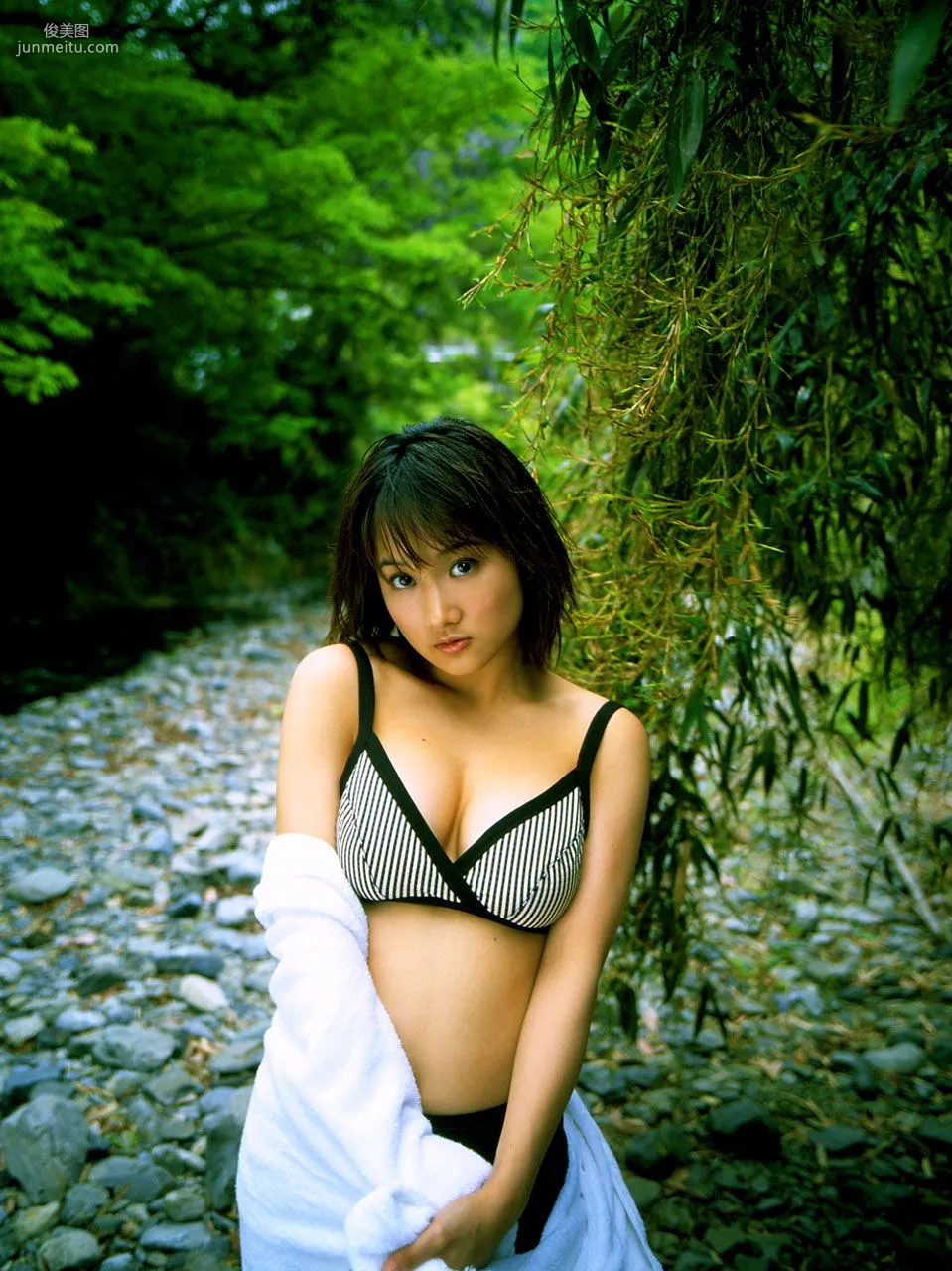 [NS Eyes] SF-No.111 Risa Tani 谷理沙 写真集8
