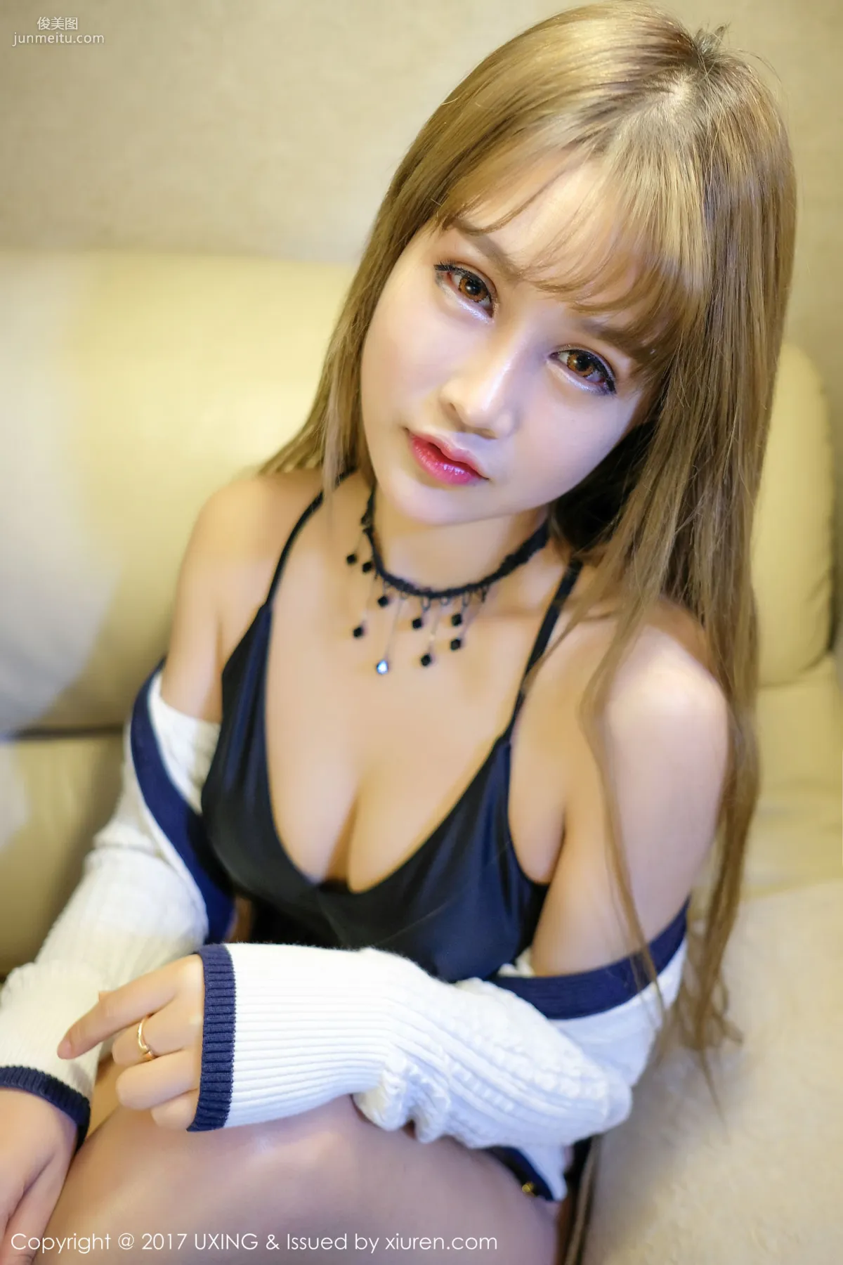 Dou Dou: UXING Vol. 049 photo 3