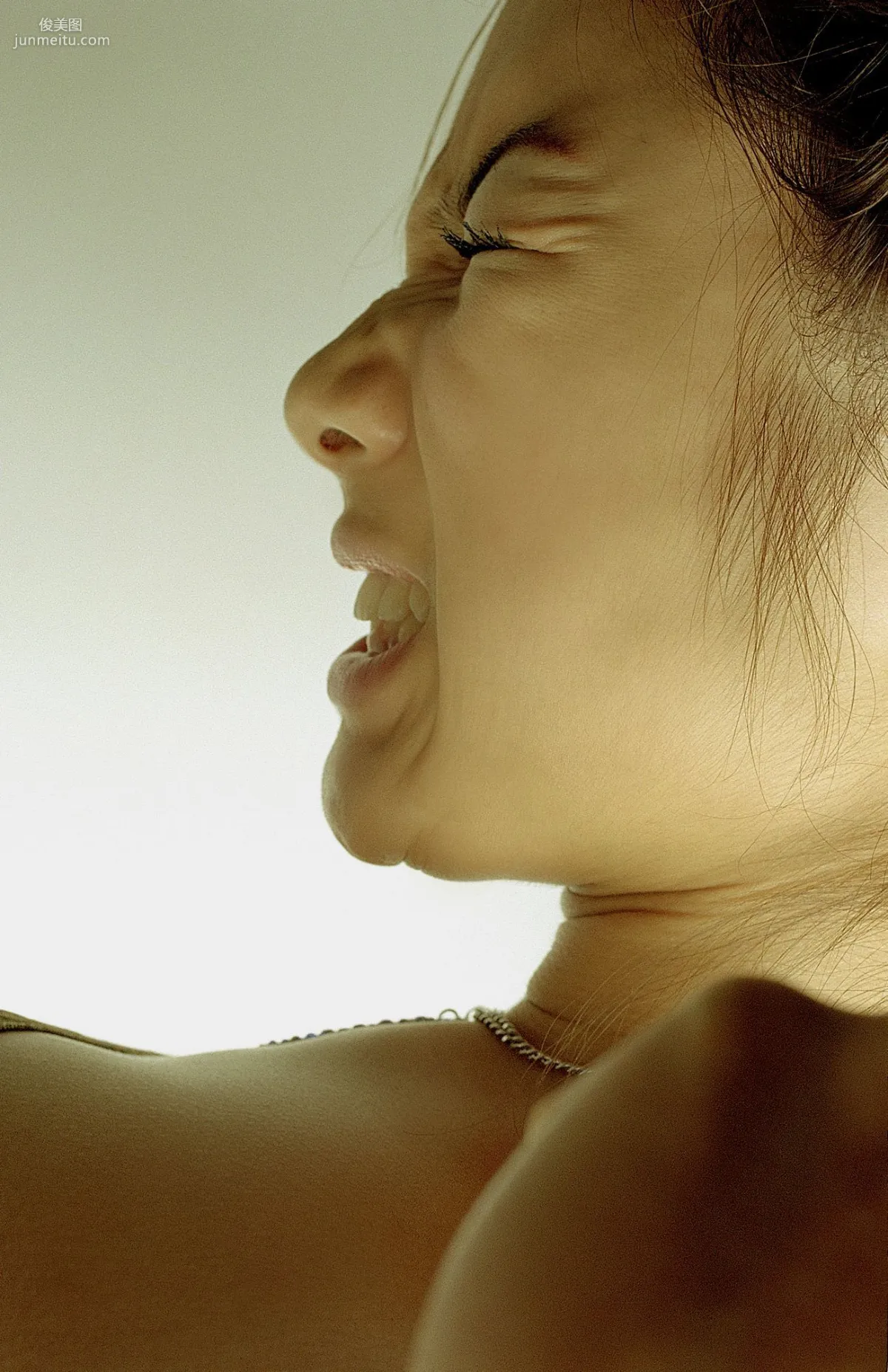 [NS Eyes] SF-No.200 Rina Uchiyama 内山理名 寫真集 59