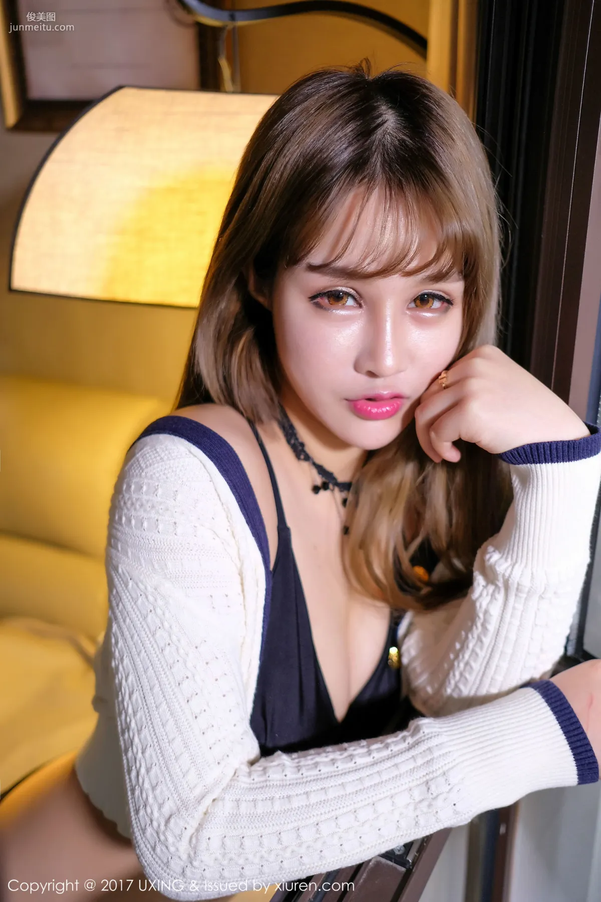 Dou Dou: UXING Vol. 049 photo 56