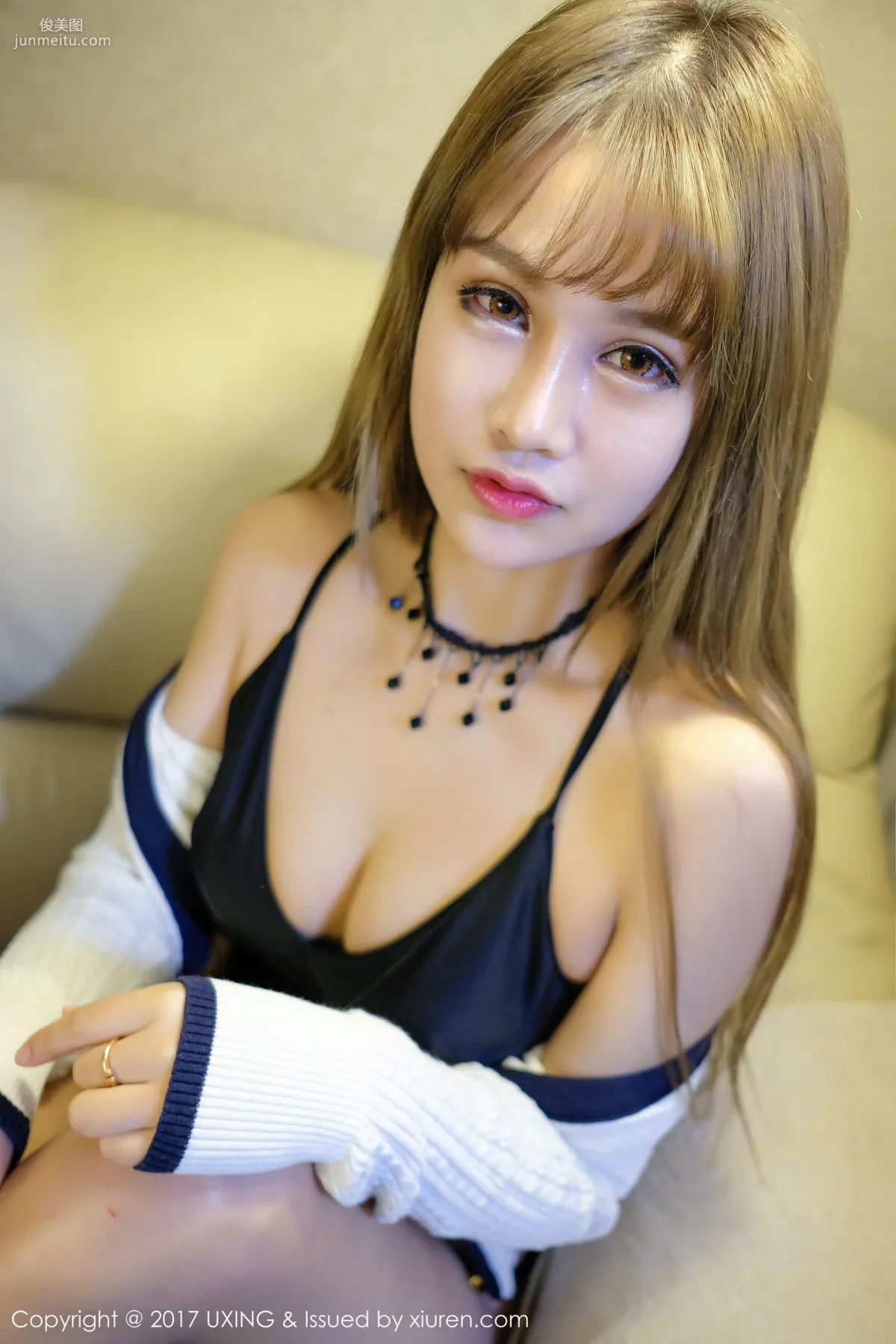 Dou Dou: UXING Vol. 049 photo 2