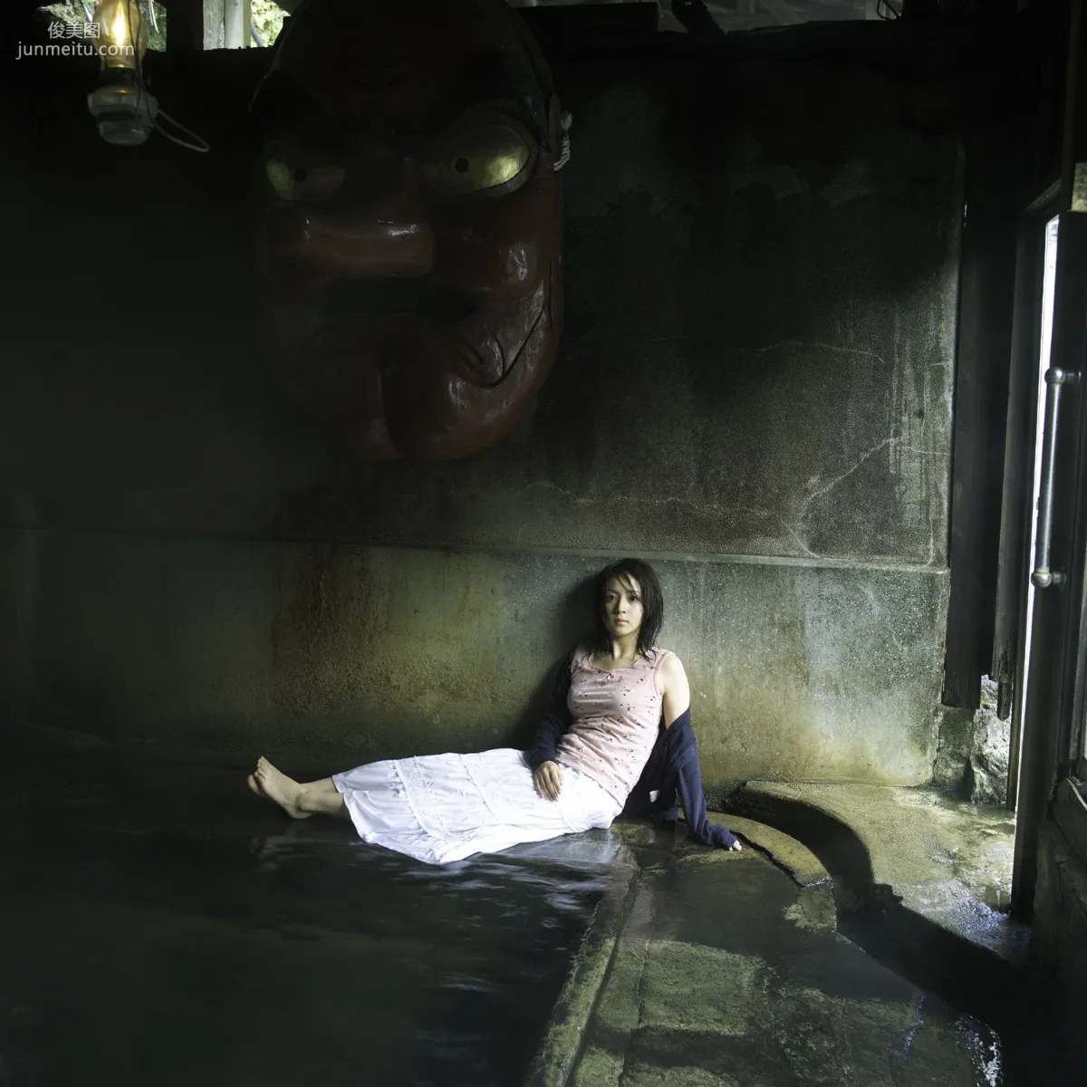 [NS Eyes] SF-No.196 Akiko Kinouchi 木内晶子 写真集98