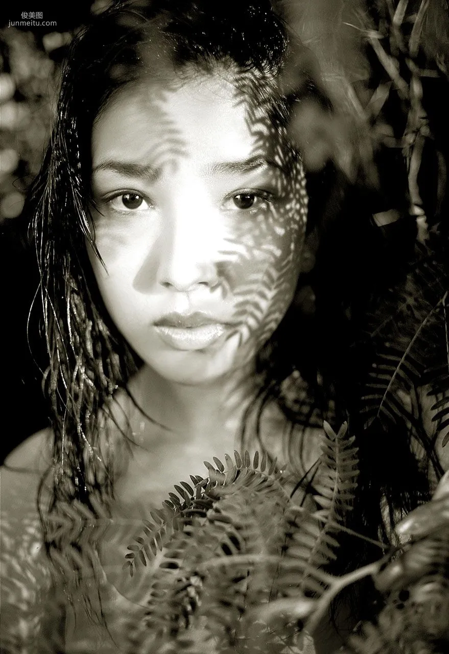 [NS Eyes] SF-No.146 Yoko Kamon 嘉門洋子 寫真集 17