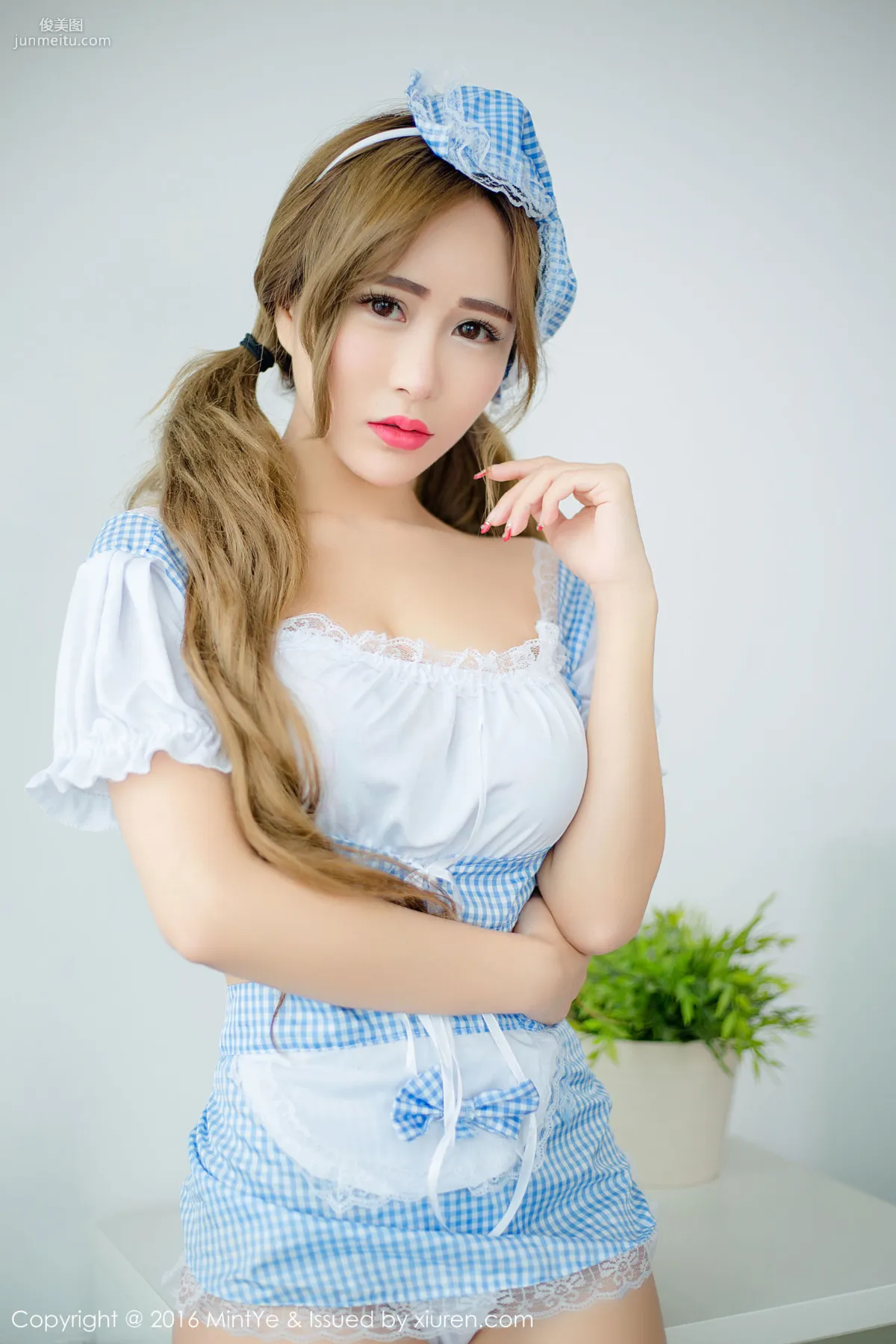 He Mengxi Stacy, Lace Lingerie + Cook Outfit [Bohe Ye] VOL.001 Photo Set photo 56