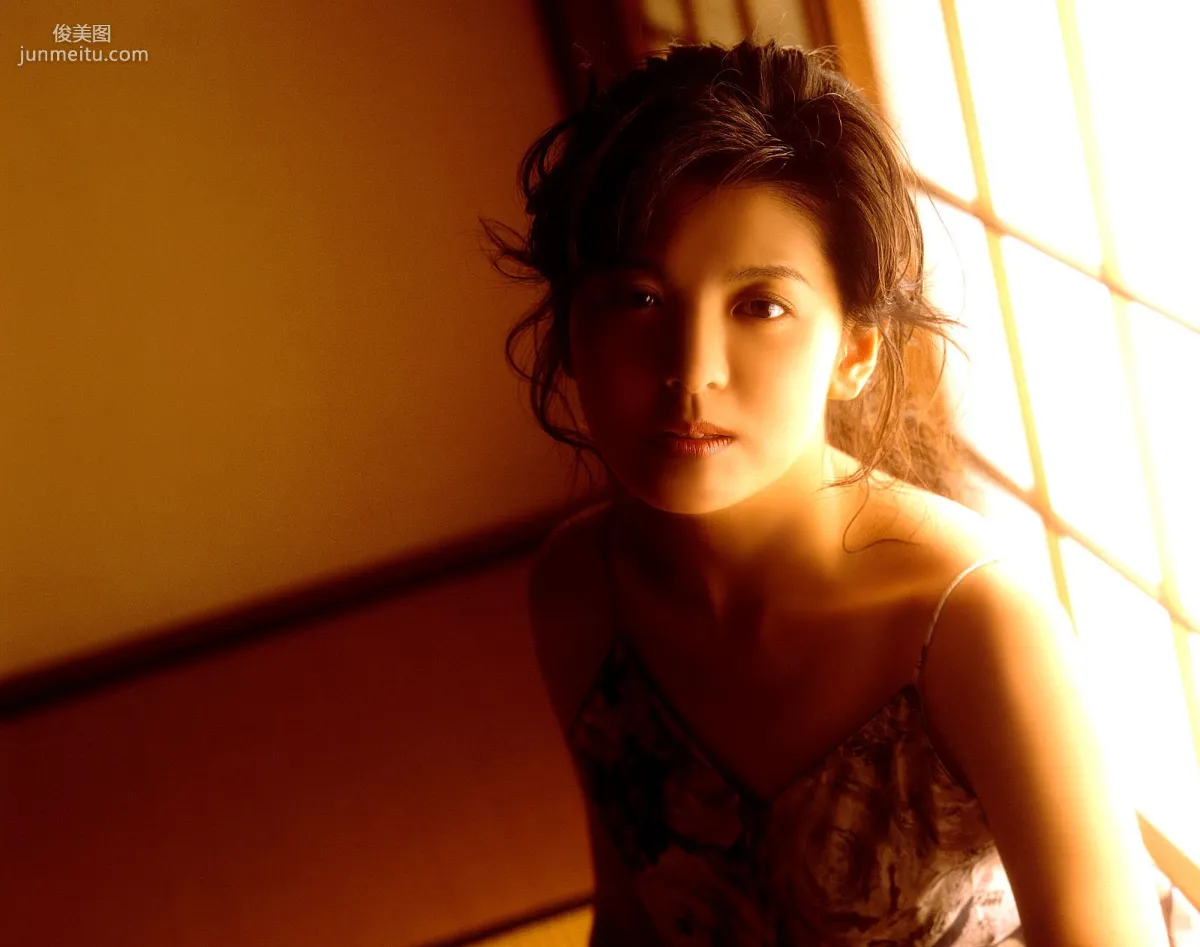 [NS Eyes] SF-No.215 Yoko Minamino 南野陽子 寫真集 69