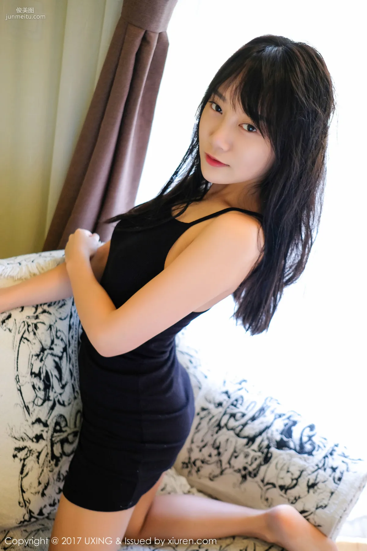 Shankou Zukang Bazi, The Spiciness of a Chongqing Girl [UXING] VOL.052 Photo Set photo 7