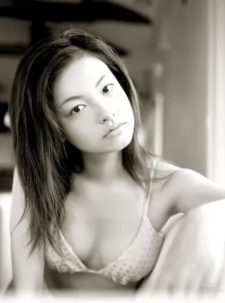 [NS Eyes] SF-No.117 Miho Shiroyama 城山未帆 寫真集