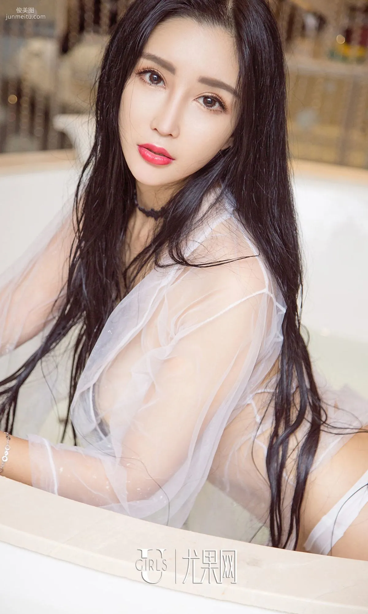 Ai Nisha《Turning Bead Curtain》 [Ugirls App] No.811 Photo Set photo 39