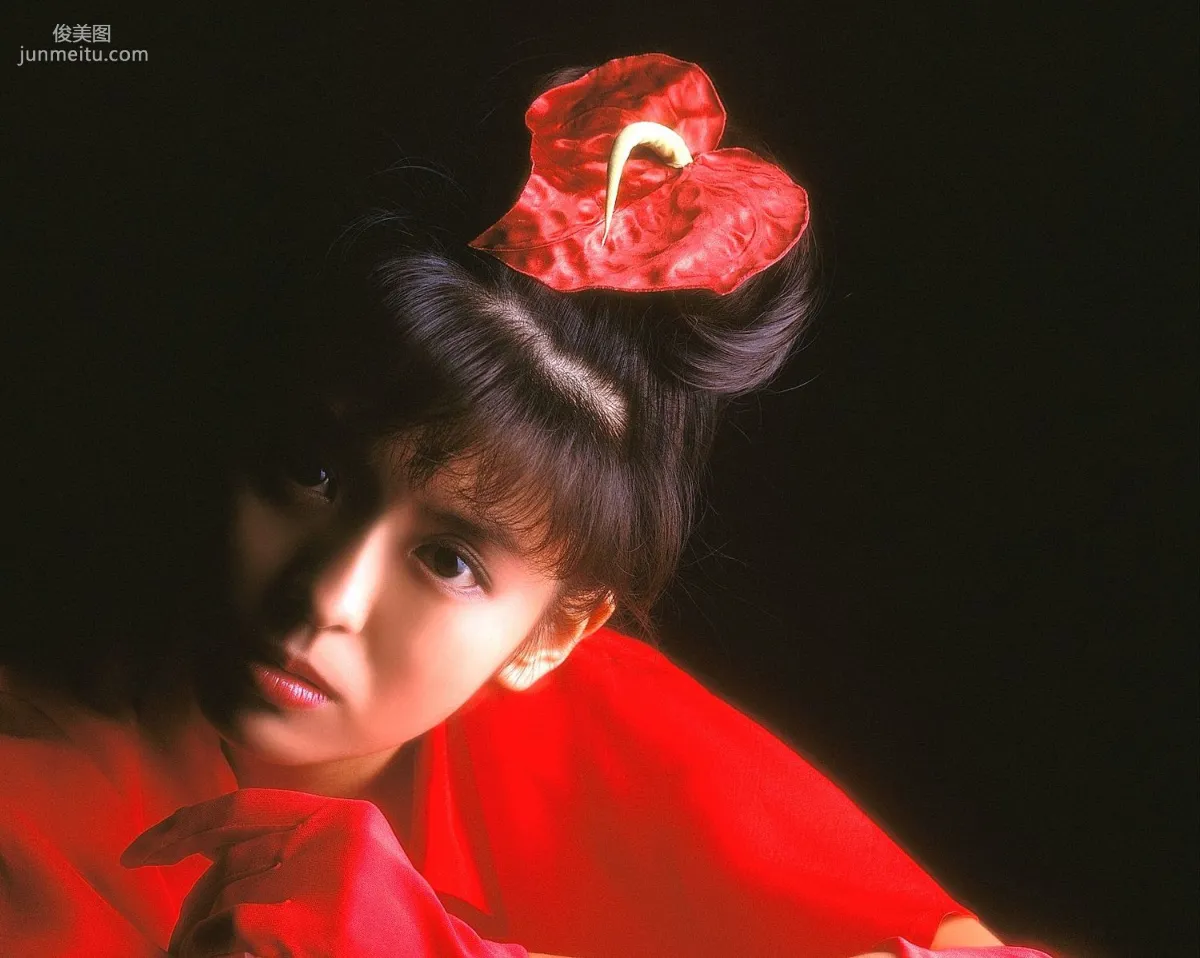 [NS Eyes] SF-No.215 Yoko Minamino 南野陽子 寫真集 52