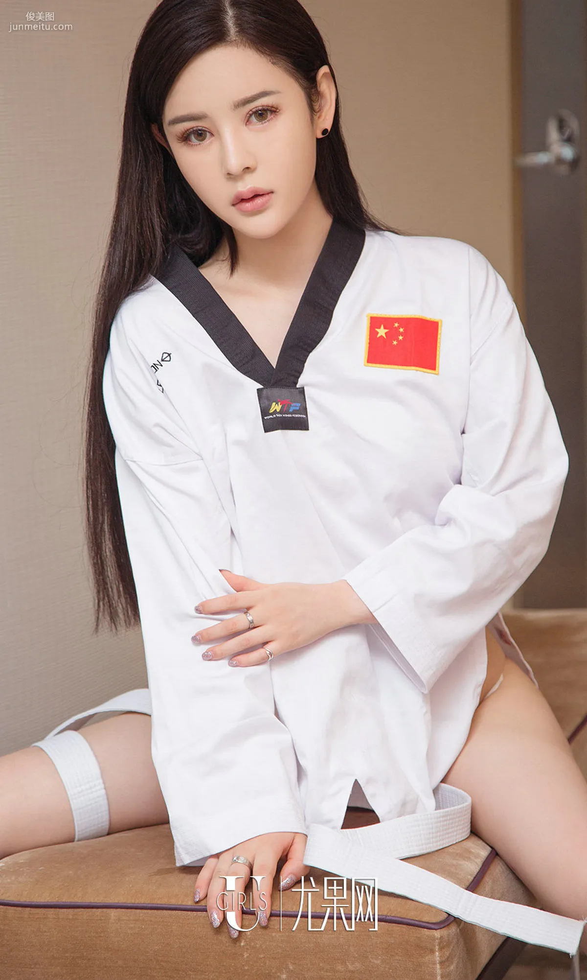 Mi Qi, Sexy Forbidden Zone [Ugirls App] No.821 Photo Set photo 38