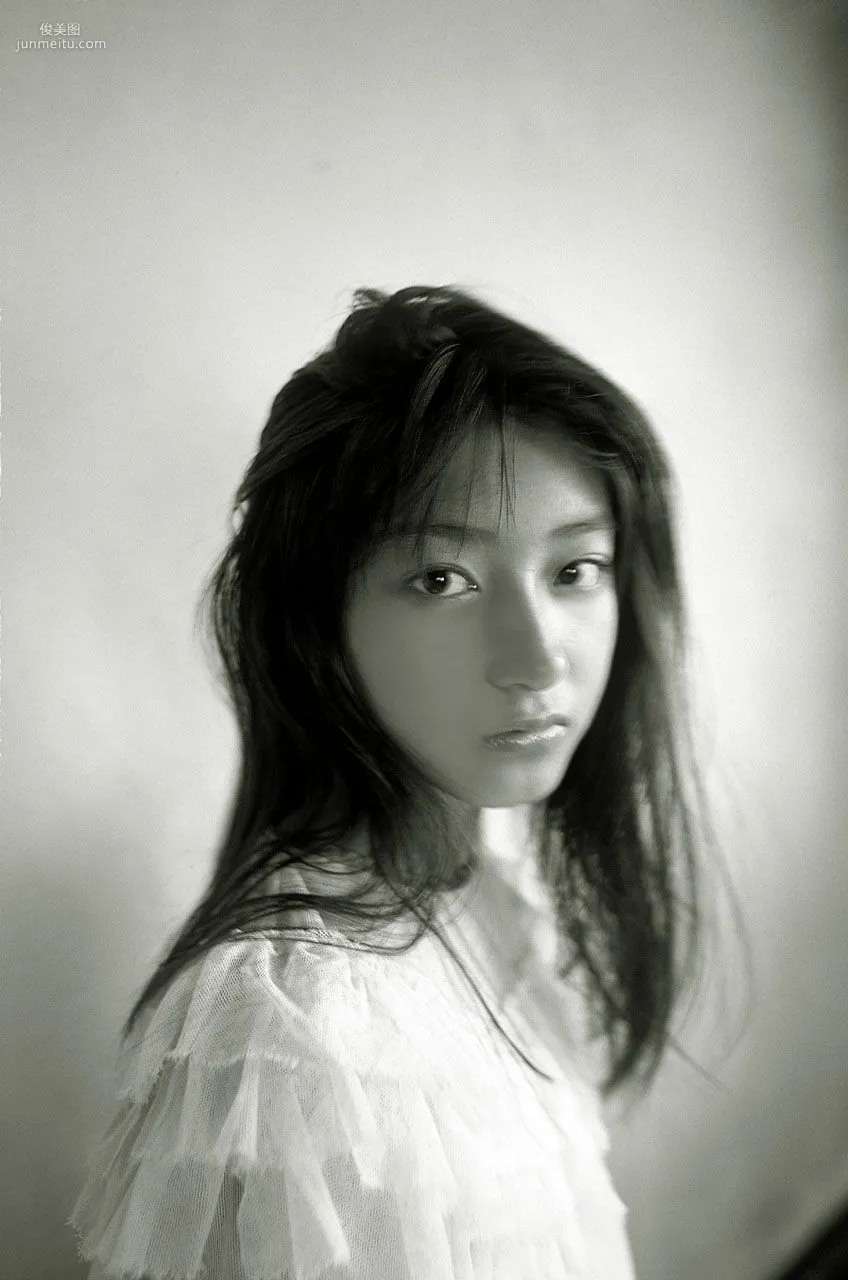 [NS Eyes] SF-No.163 Moemi Tominaga 冨永萌美 寫真集 26
