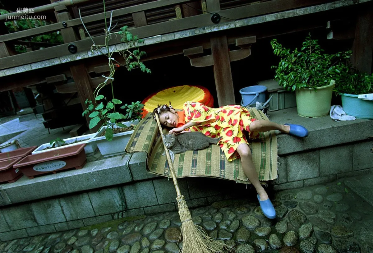 [NS Eyes] SF-No.198 Rina Uchiyama 内山理名 写真集54