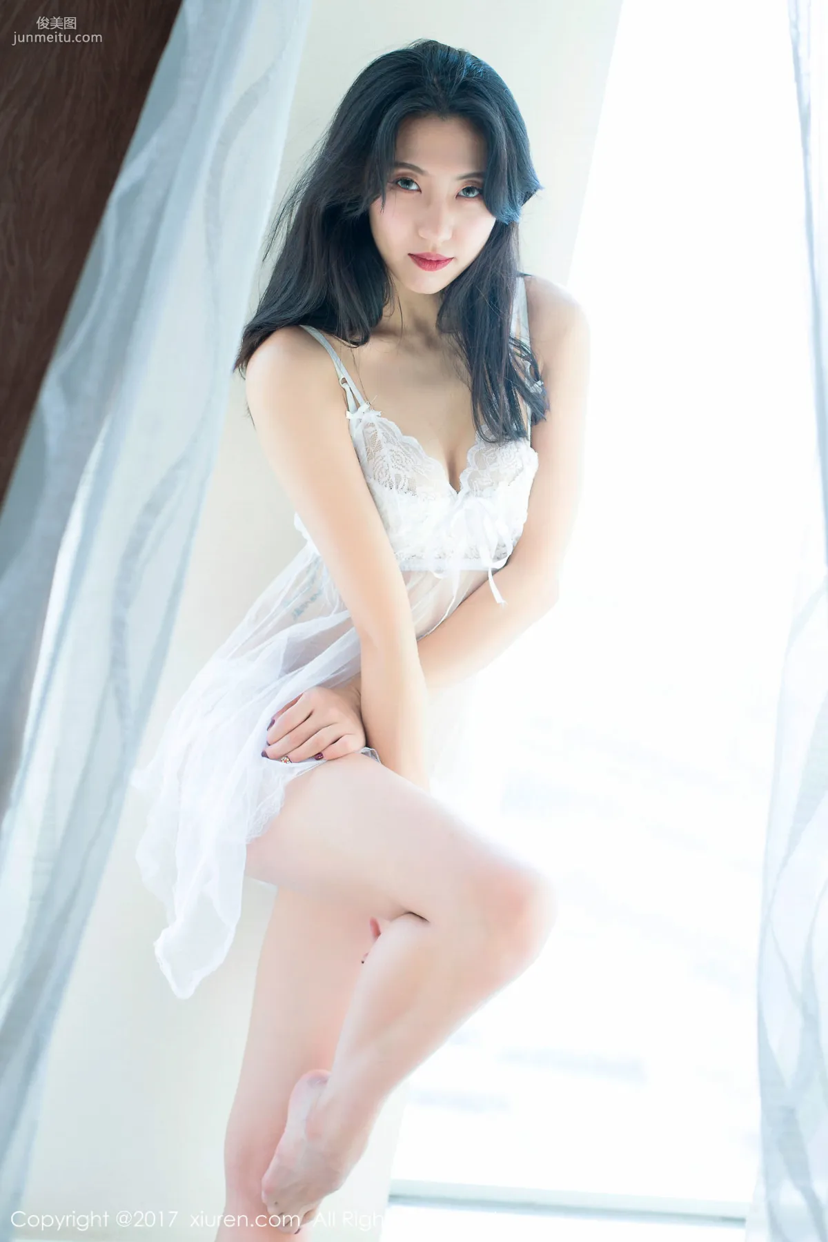 Da Xi Tall Premium Black Stockings Seductive Legs Beauty [XiuRen] No.714 Photo Set photo 49