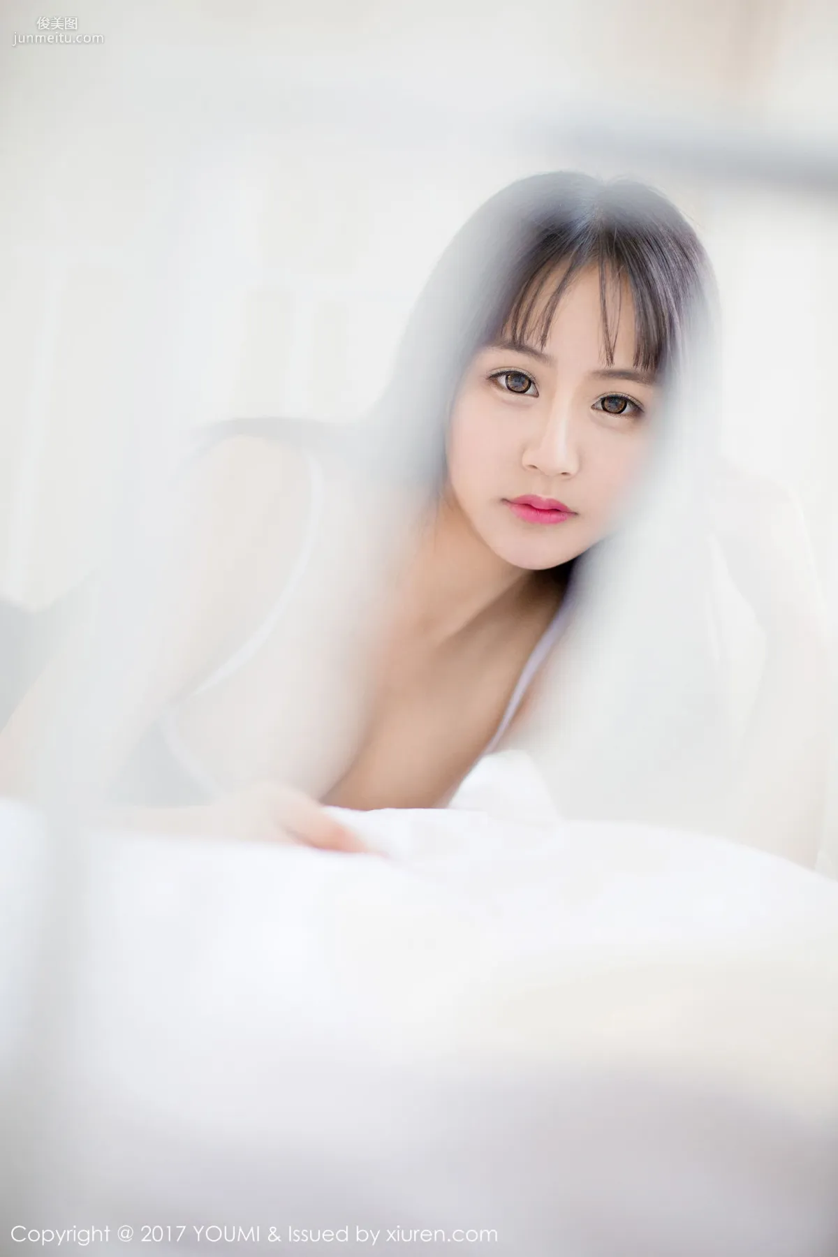 Siqi Sukiiii, Open-Back Sweater and School Swimsuit [YouMi] Vol.038 Photo Set photo 36