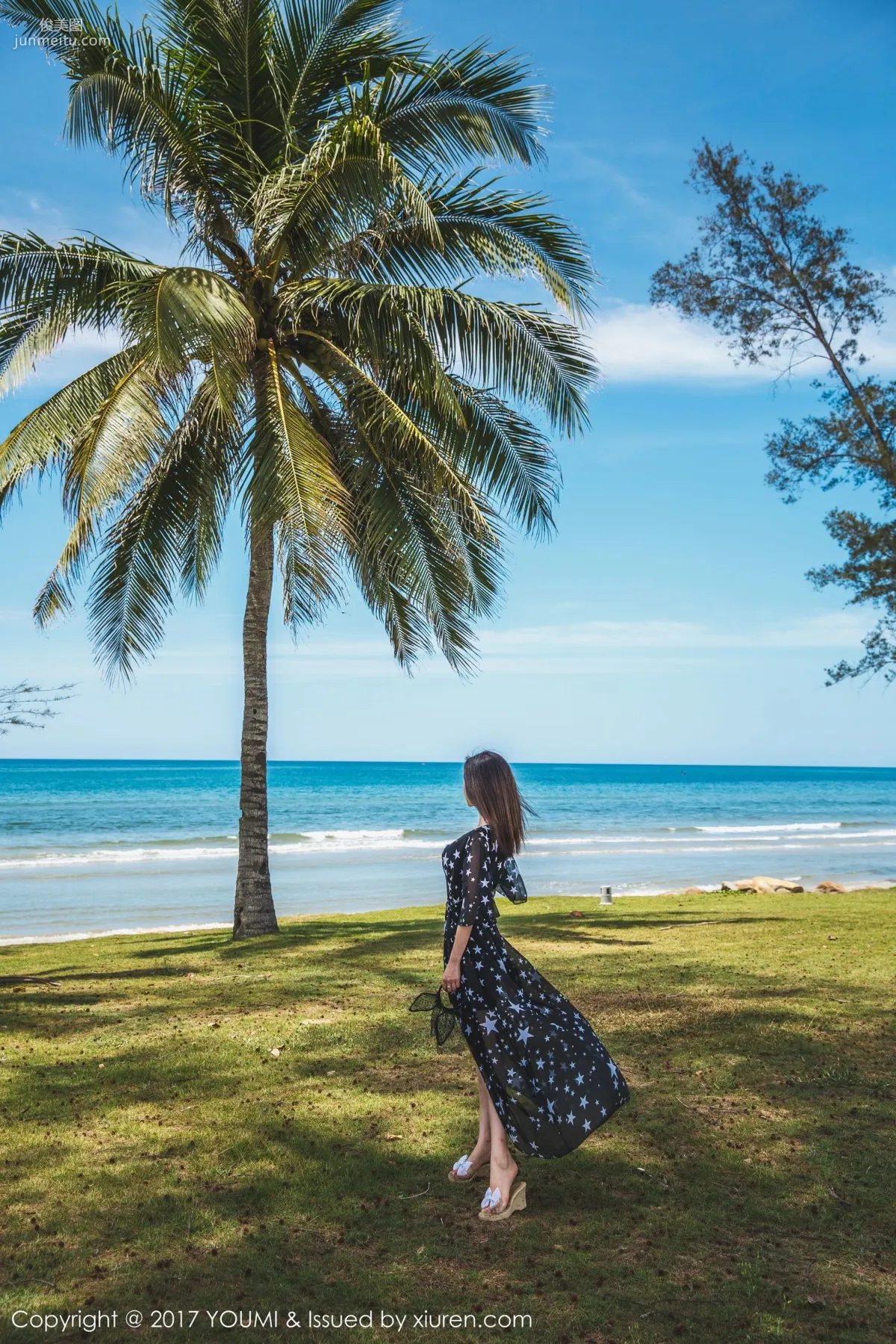 Yumi- Youmei, Refreshing Sea Breeze and a Beautiful Person [YouMi] Vol.039 Photo Set photo 25