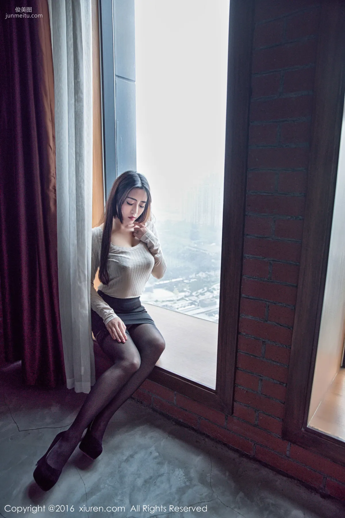 Dou Douliang Youlina, Black Stockings Uniform Bondage [XiuRen] No.733 Photo Set photo 2