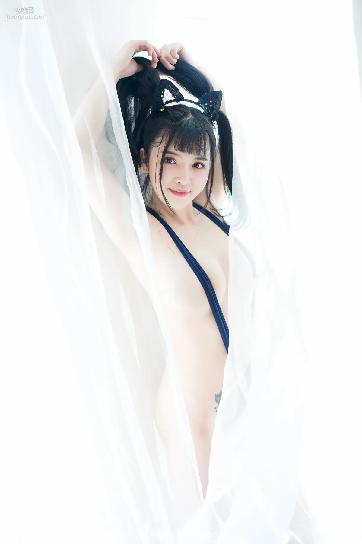 Baby Face and Big Bust Internet Celebrity @Liu Yuer [XiuRen] No.723 Photo Set photo 20