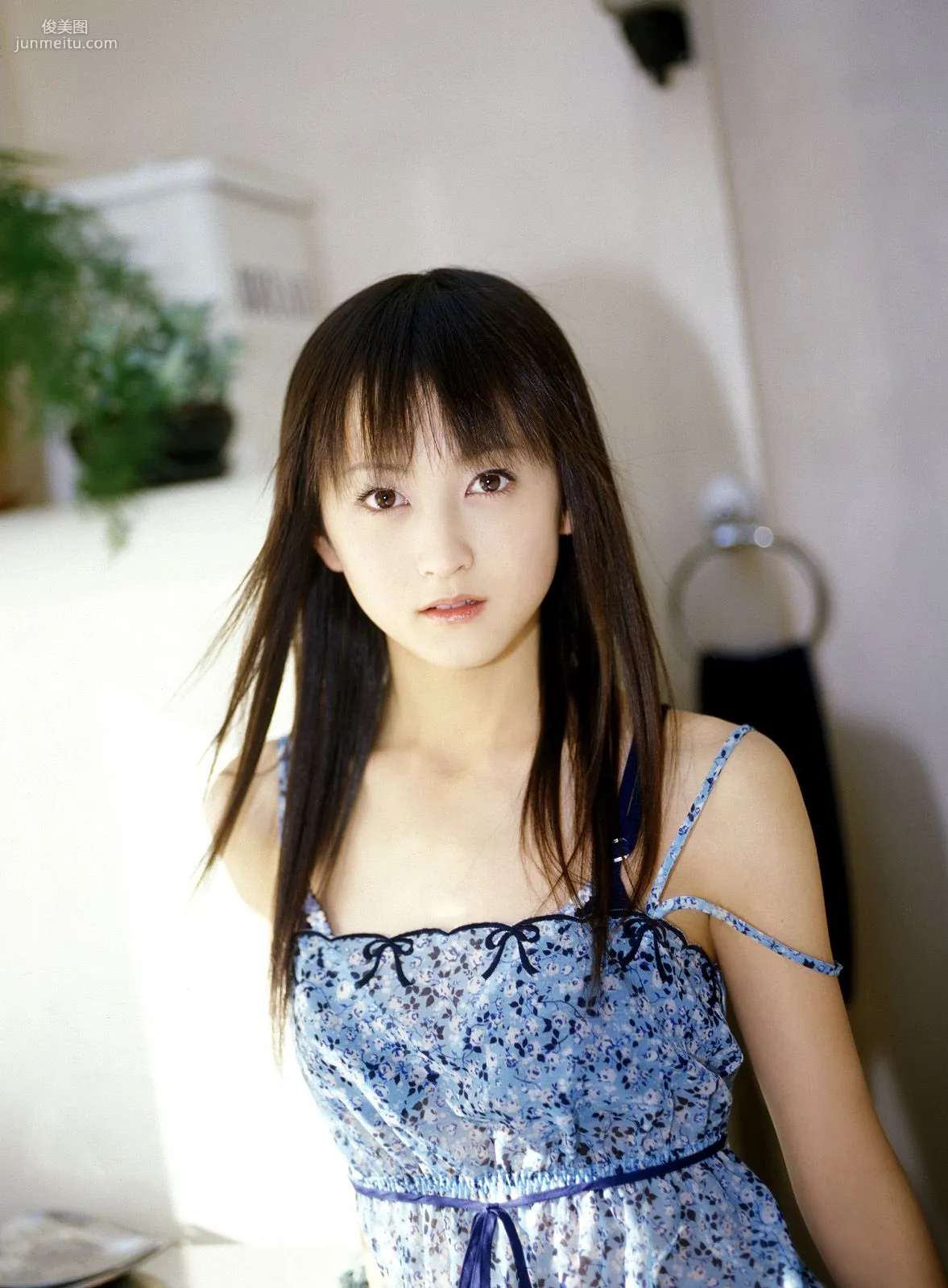 [NS Eyes] SF-No.299 Ayaka Komatsu 小松彩夏 写真集2