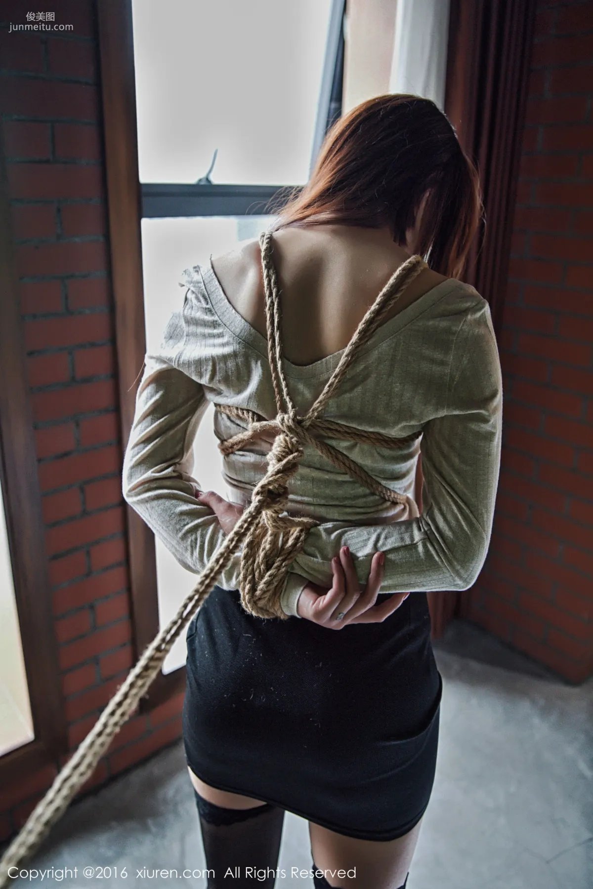 Dou Douliang Youlina, Black Stockings Uniform Bondage [XiuRen] No.733 Photo Set photo 7