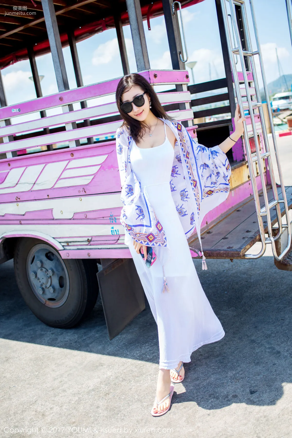 Yumi- Youmei, Accompany the Goddess to Youmei to See the Sea [YouMi] Vol.023 Photo Set photo 15