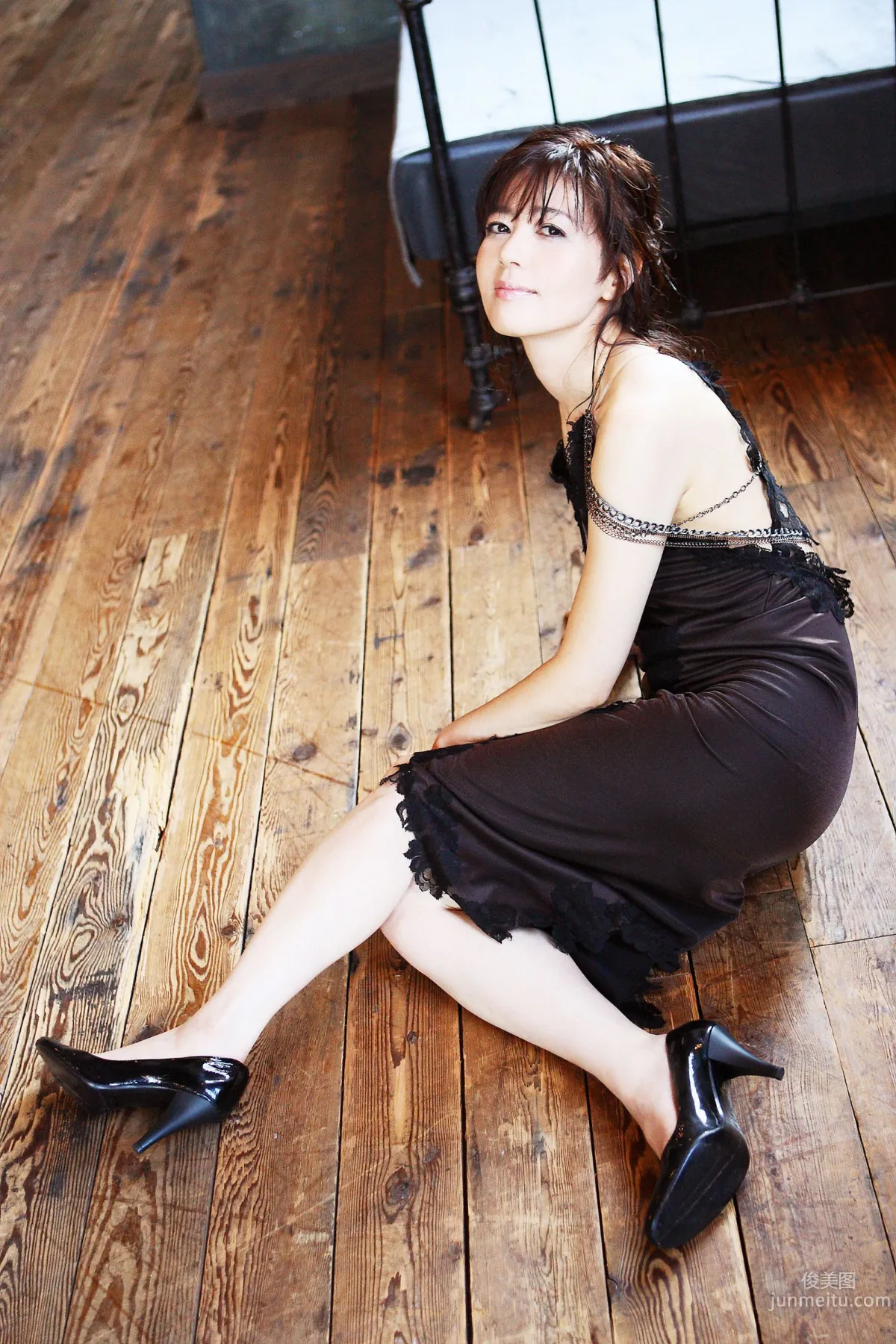 [NS Eyes] SF-No.511 Mako Ishino 石野真子 寫真集 17